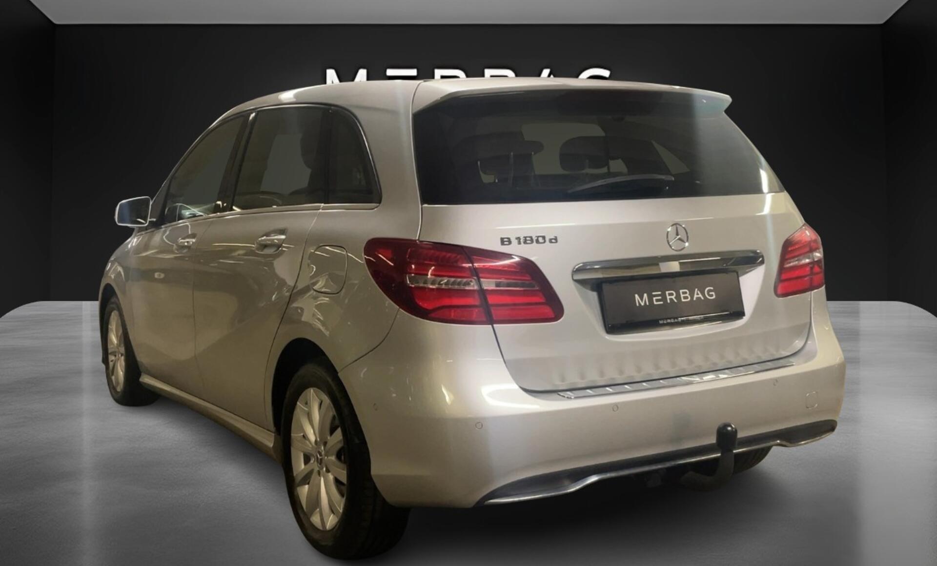 Mercedes-Benz - B 180 d