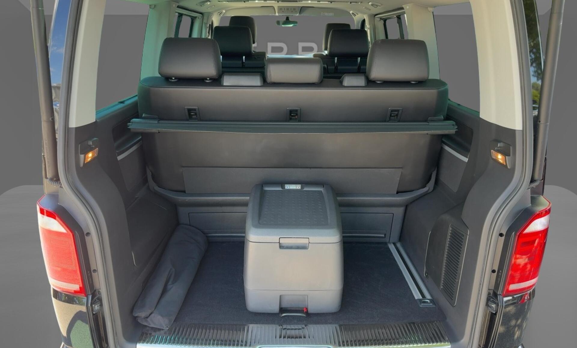 Volkswagen - MULTIVAN