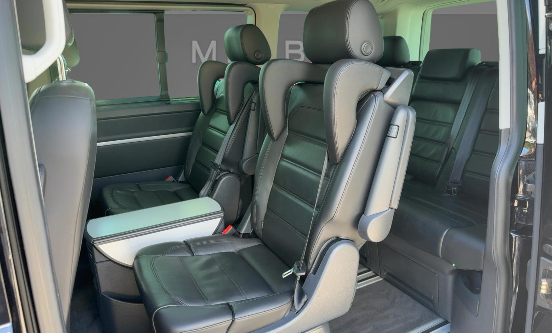 Volkswagen - MULTIVAN