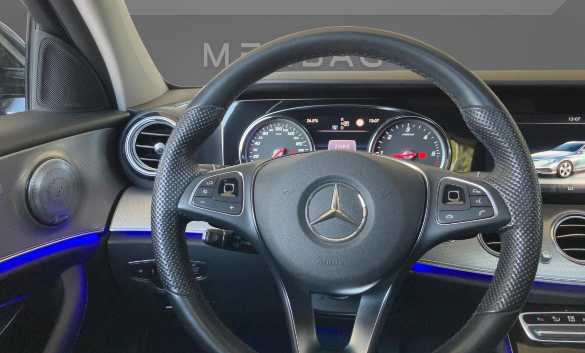 Mercedes-Benz - E 220 d T-Modell