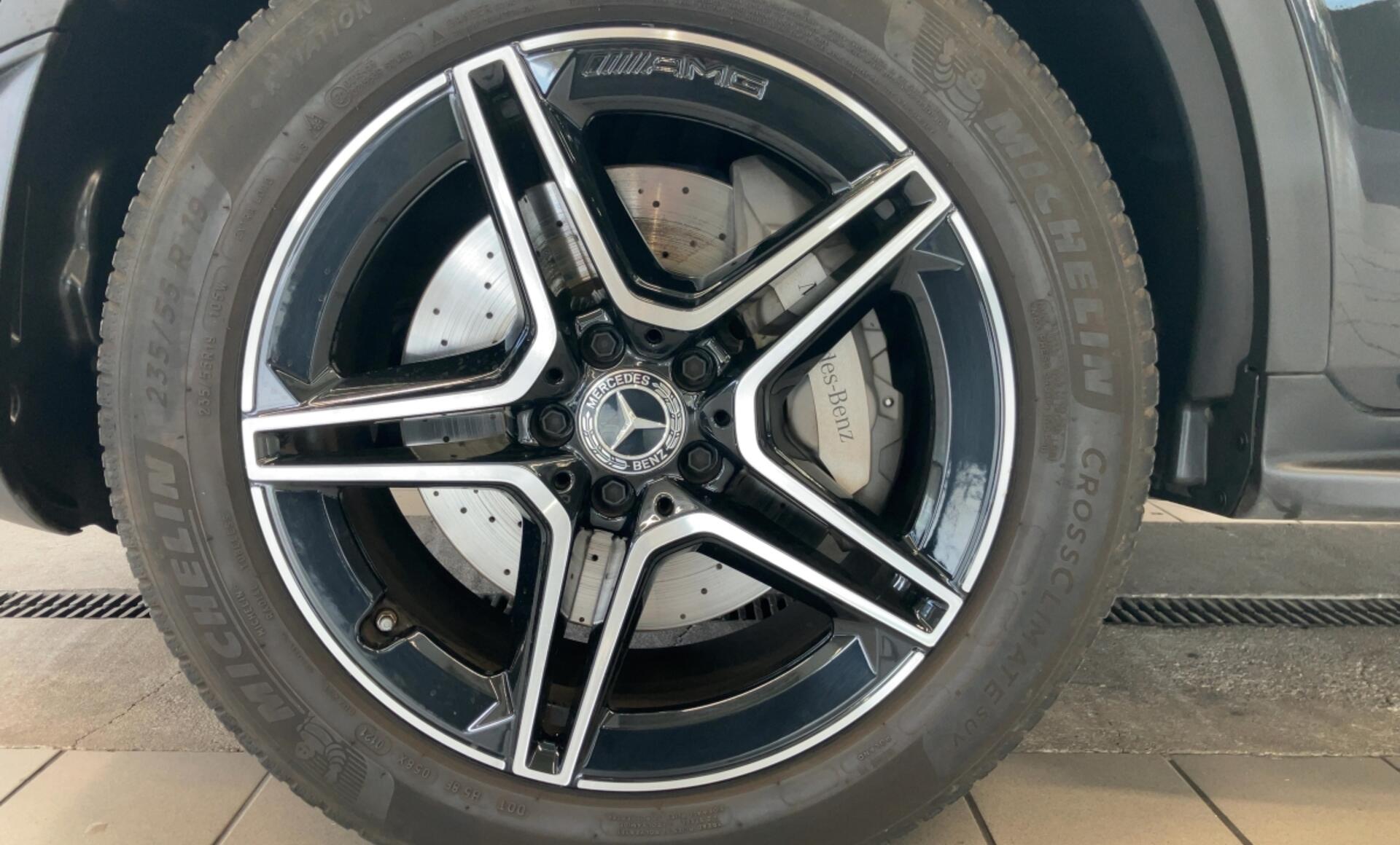 Mercedes-Benz - GLC 300 de 4MATIC AMG Line