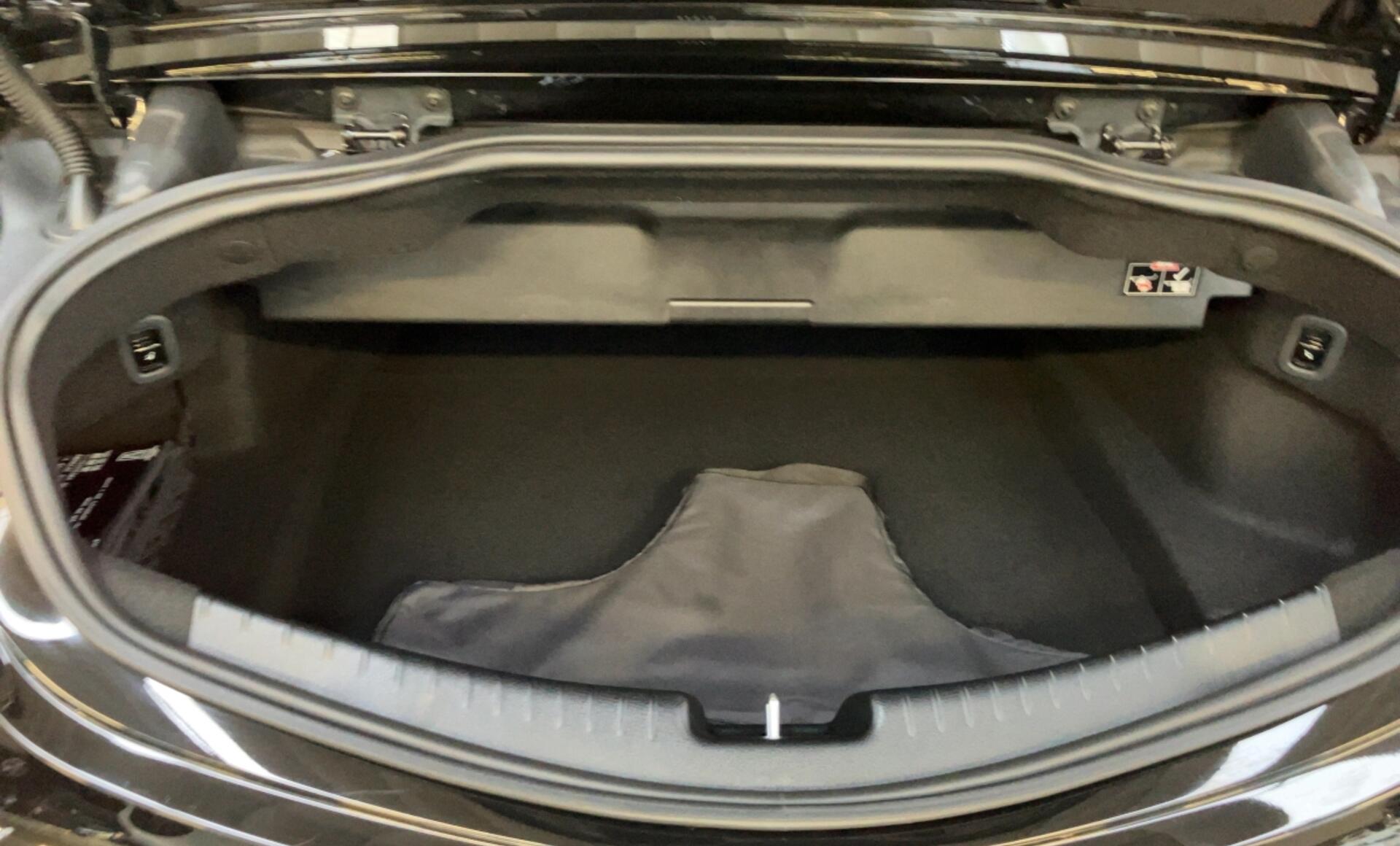 Mercedes-Benz - CLE 300 4MATIC Cabriolet