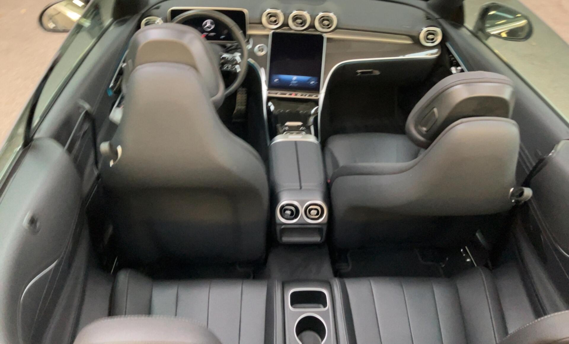 Mercedes-Benz - CLE 300 4MATIC Cabriolet