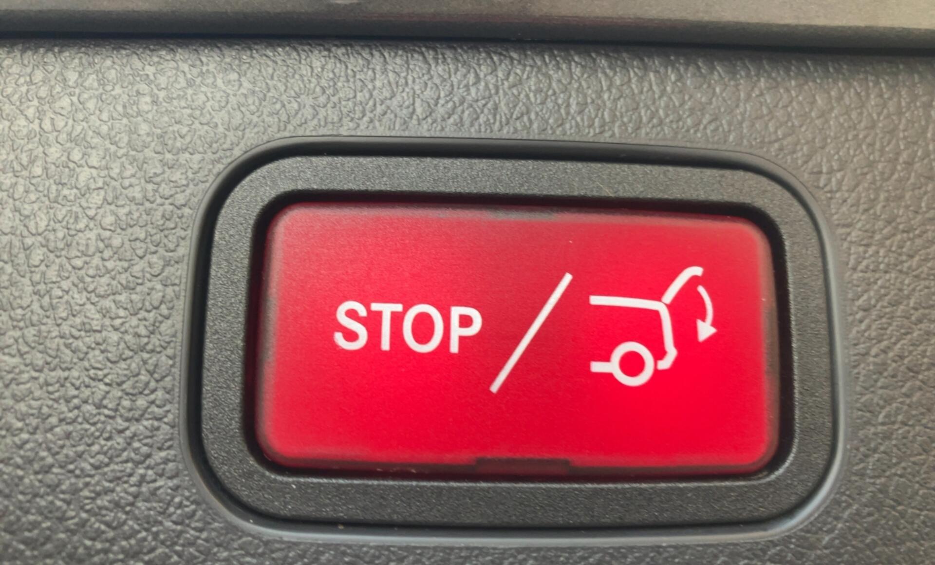 Mercedes-Benz - C 220 d 4MATIC T-Modell Österreich-Edition