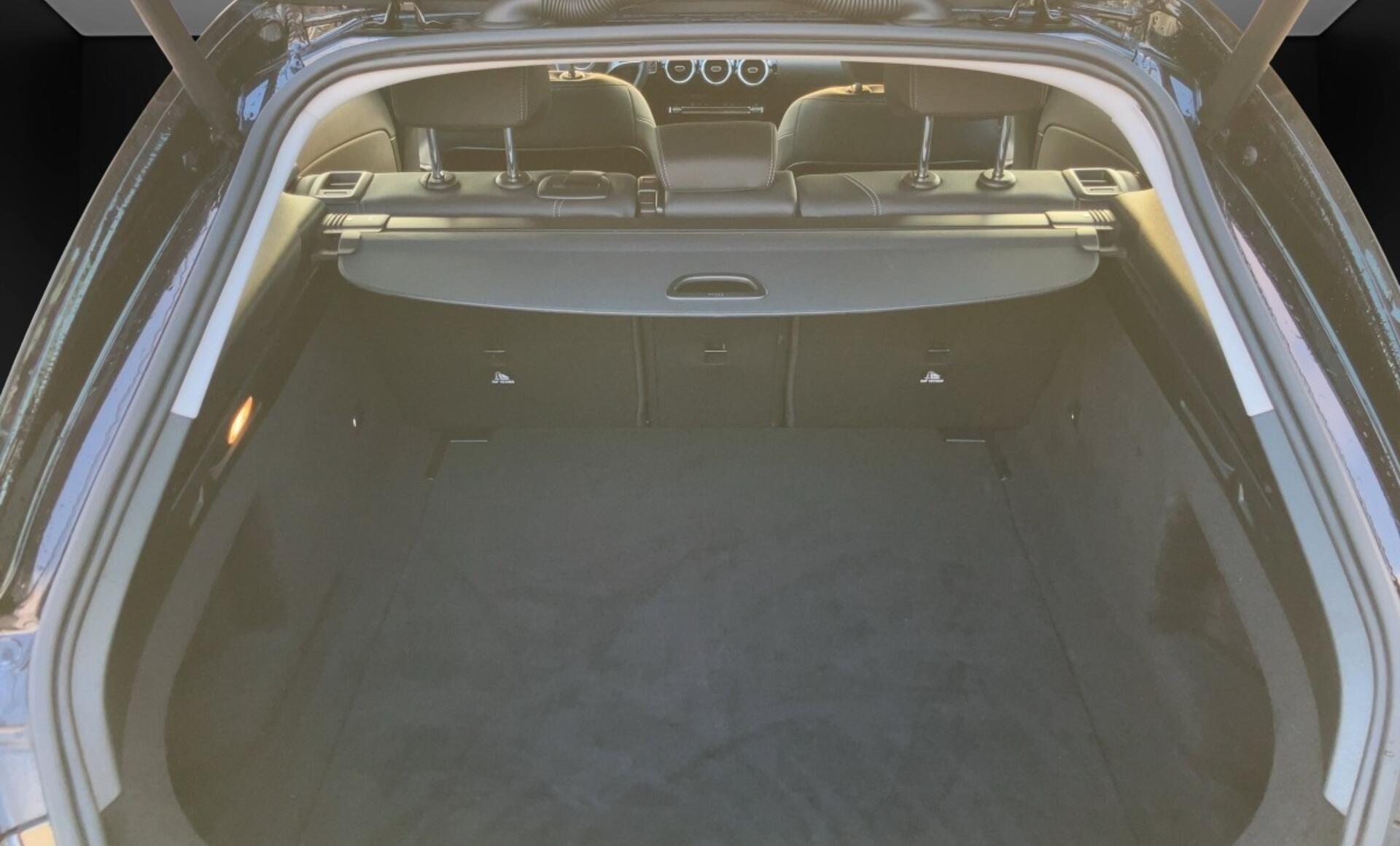 Mercedes-Benz - CLA 180d Shooting Brake Österreich-Edtion