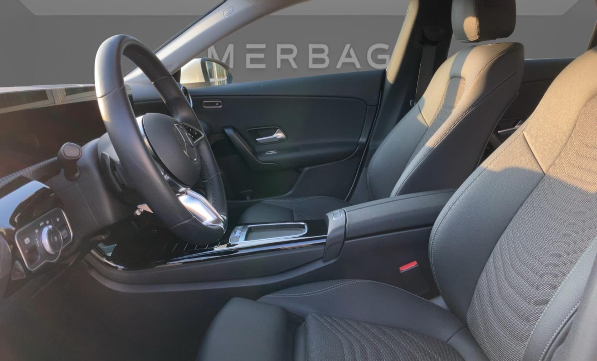 Mercedes-Benz - CLA 180d Shooting Brake Österreich-Edtion