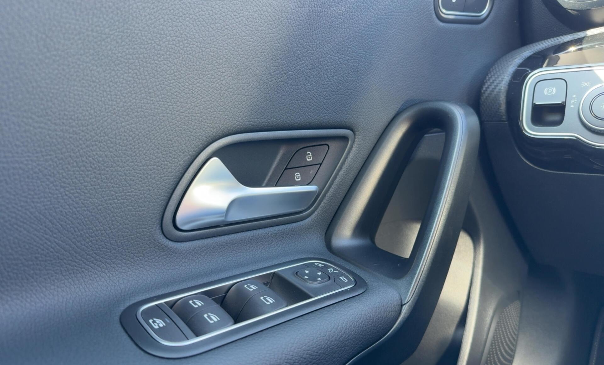 Mercedes-Benz - A 180 d Progressive Line Facelift