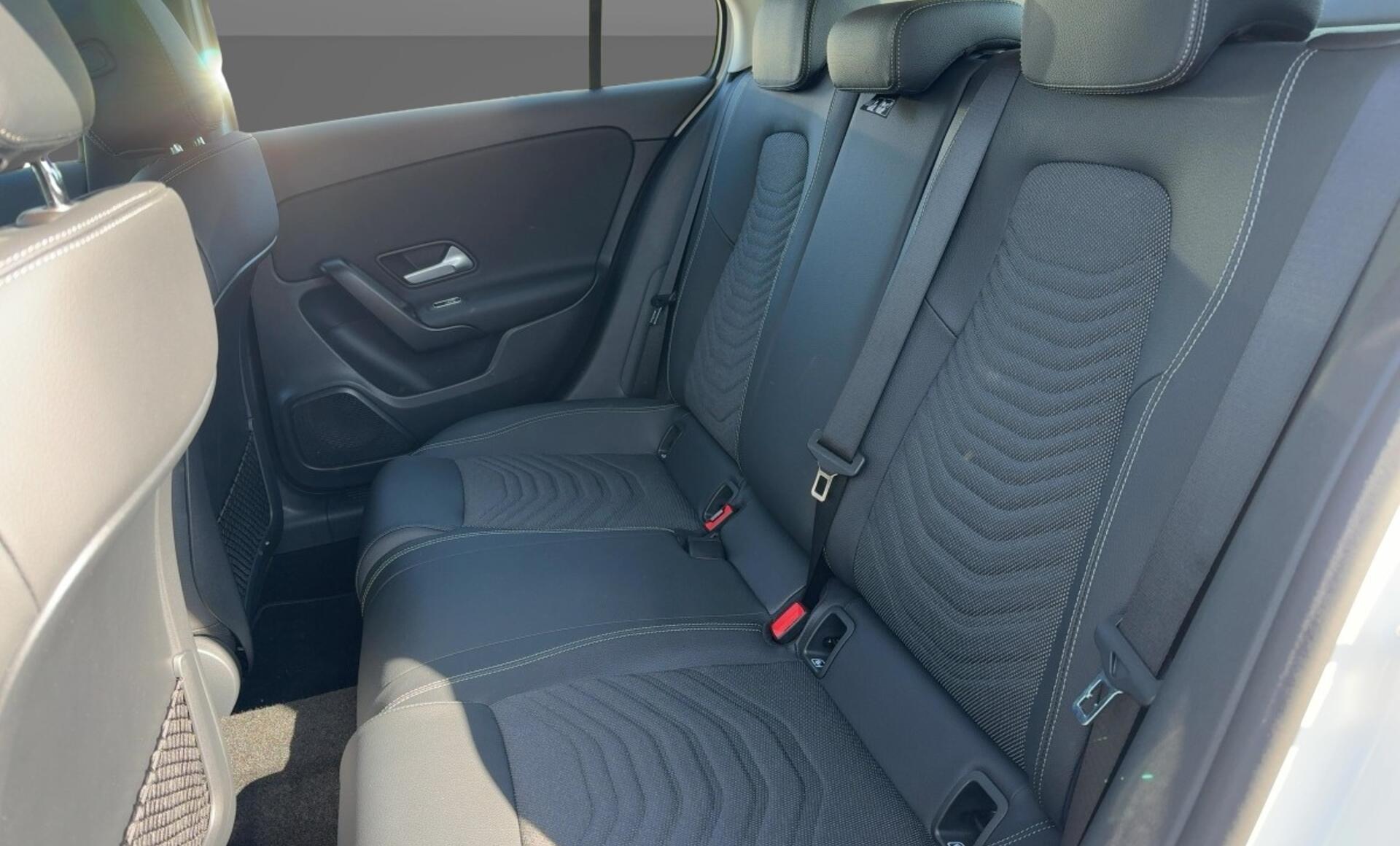 Mercedes-Benz - A 180 d Progressive Line Facelift