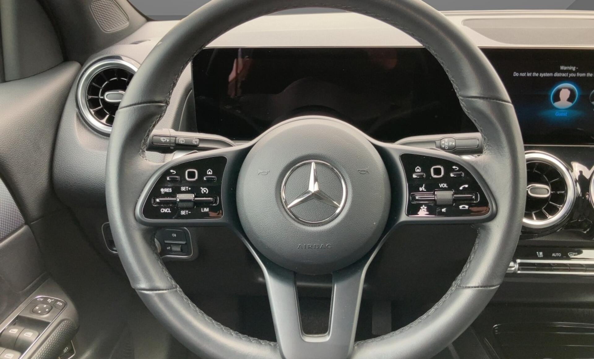 Mercedes-Benz - GLB 200 d 4MATIC