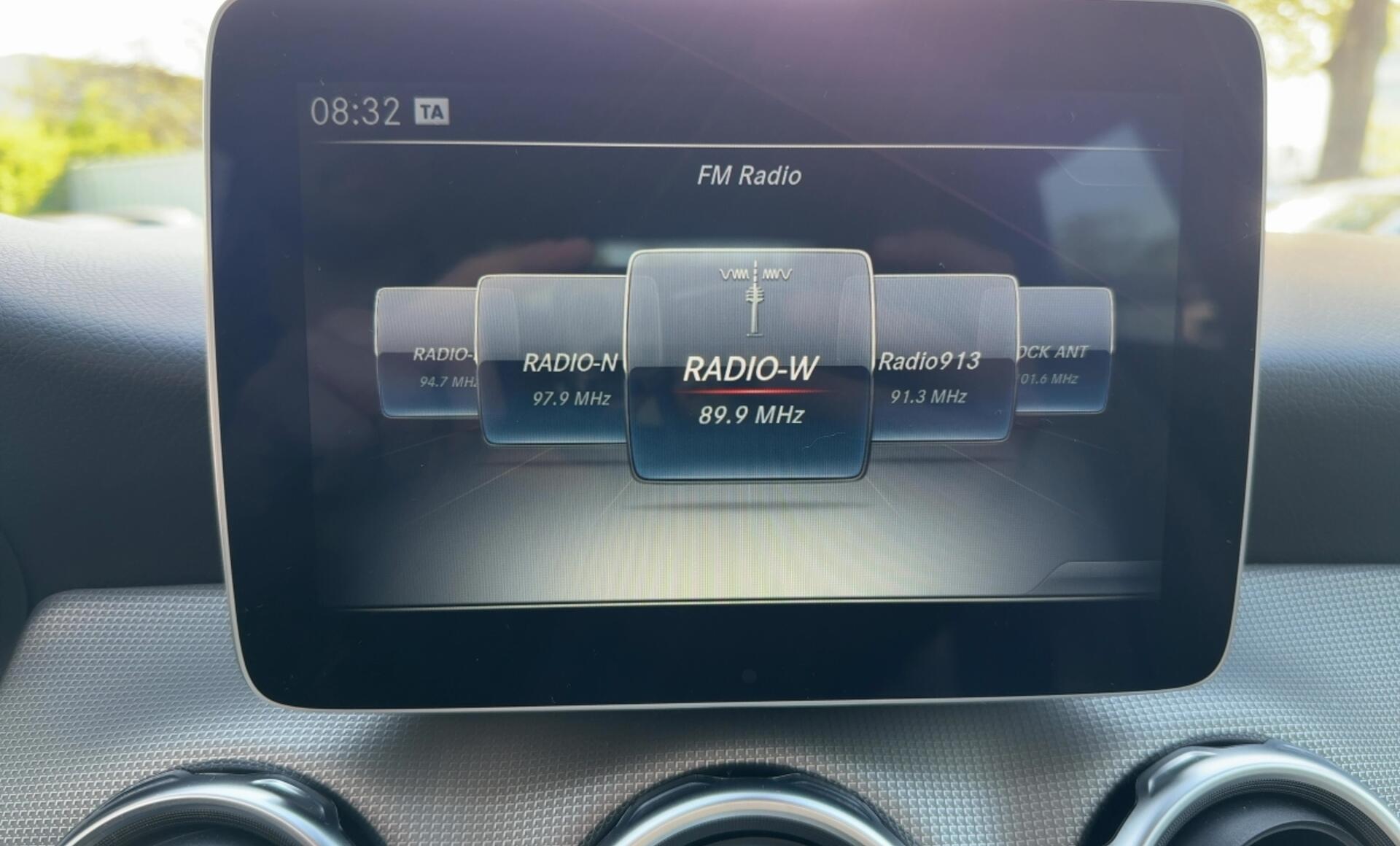 Mercedes-Benz - GLA 200 d 4MATIC
