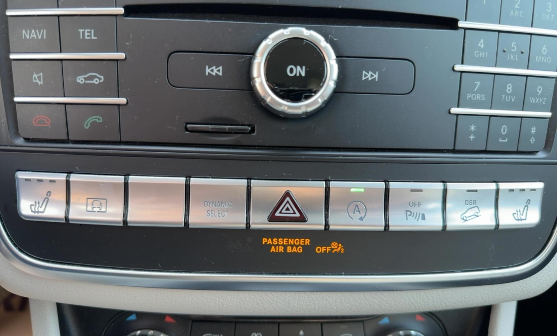 Mercedes-Benz - GLA 200 d 4MATIC