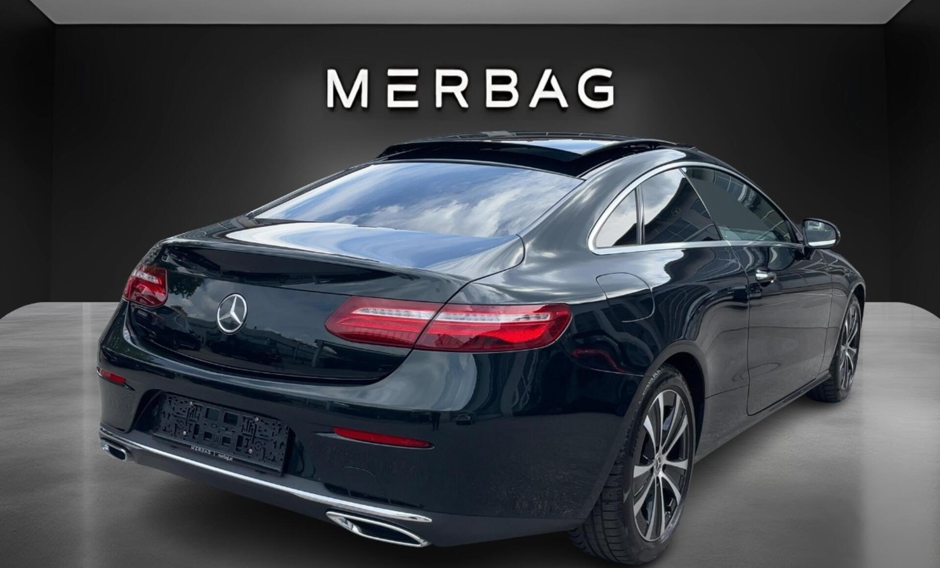 Mercedes-Benz - E 220 d Coupé