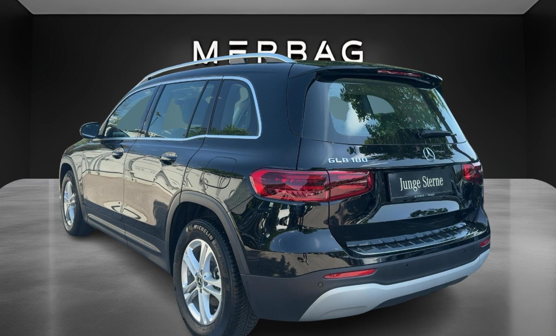 Mercedes-Benz - GLB 180 Österreich-Edition