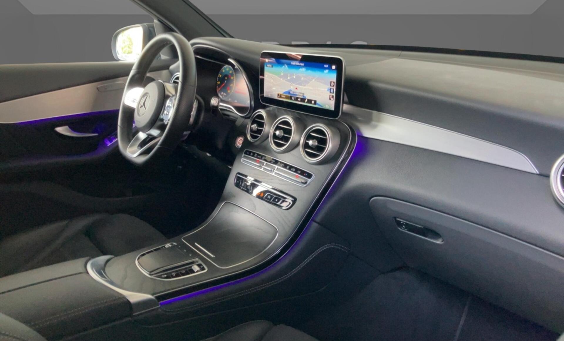 Mercedes-Benz - GLC 300 de 4Matic AMG Line