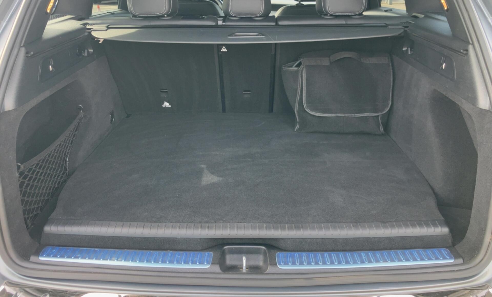 Mercedes-Benz - GLC 300 de 4Matic AMG Line