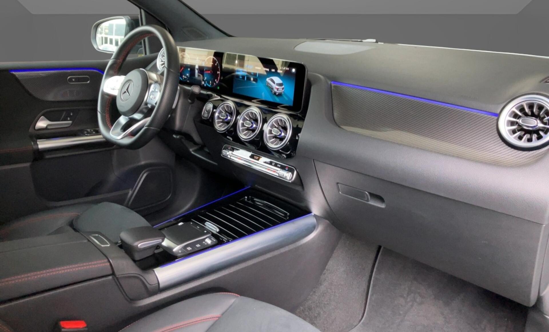 Mercedes-Benz - B 200 d AMG Line