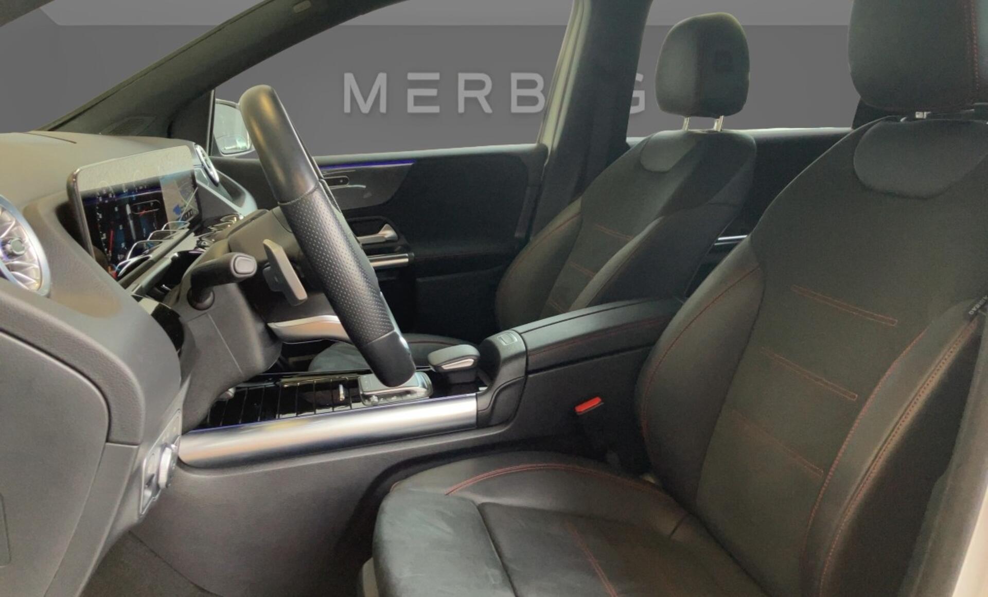 Mercedes-Benz - B 200 d AMG Line