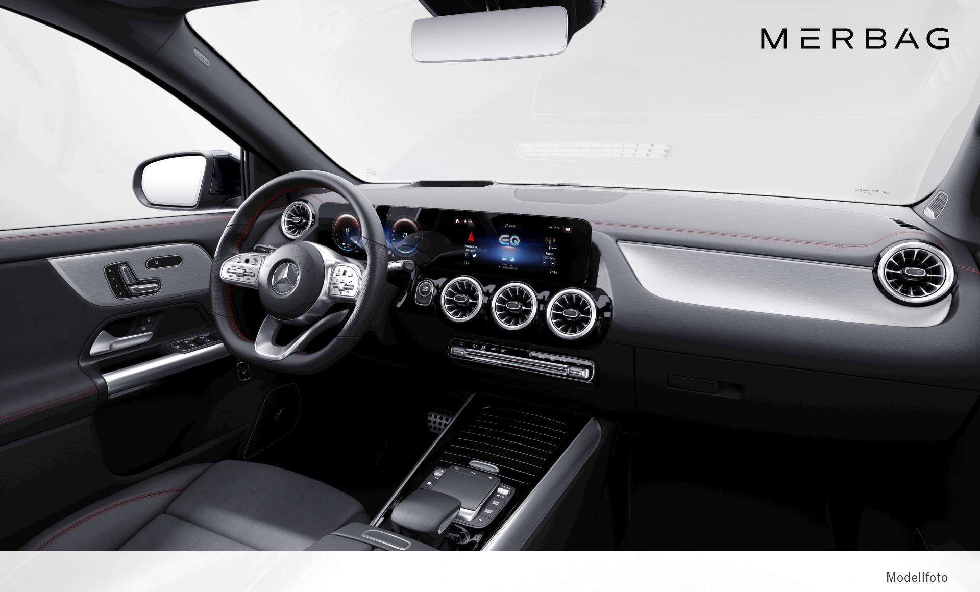 Mercedes-Benz - EQA 300 4MATIC