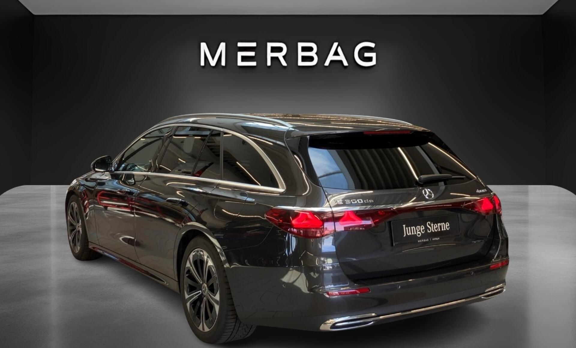 Mercedes-Benz - E 300 de 4MATIC T-Modell mit EQ Hybrid Technologie