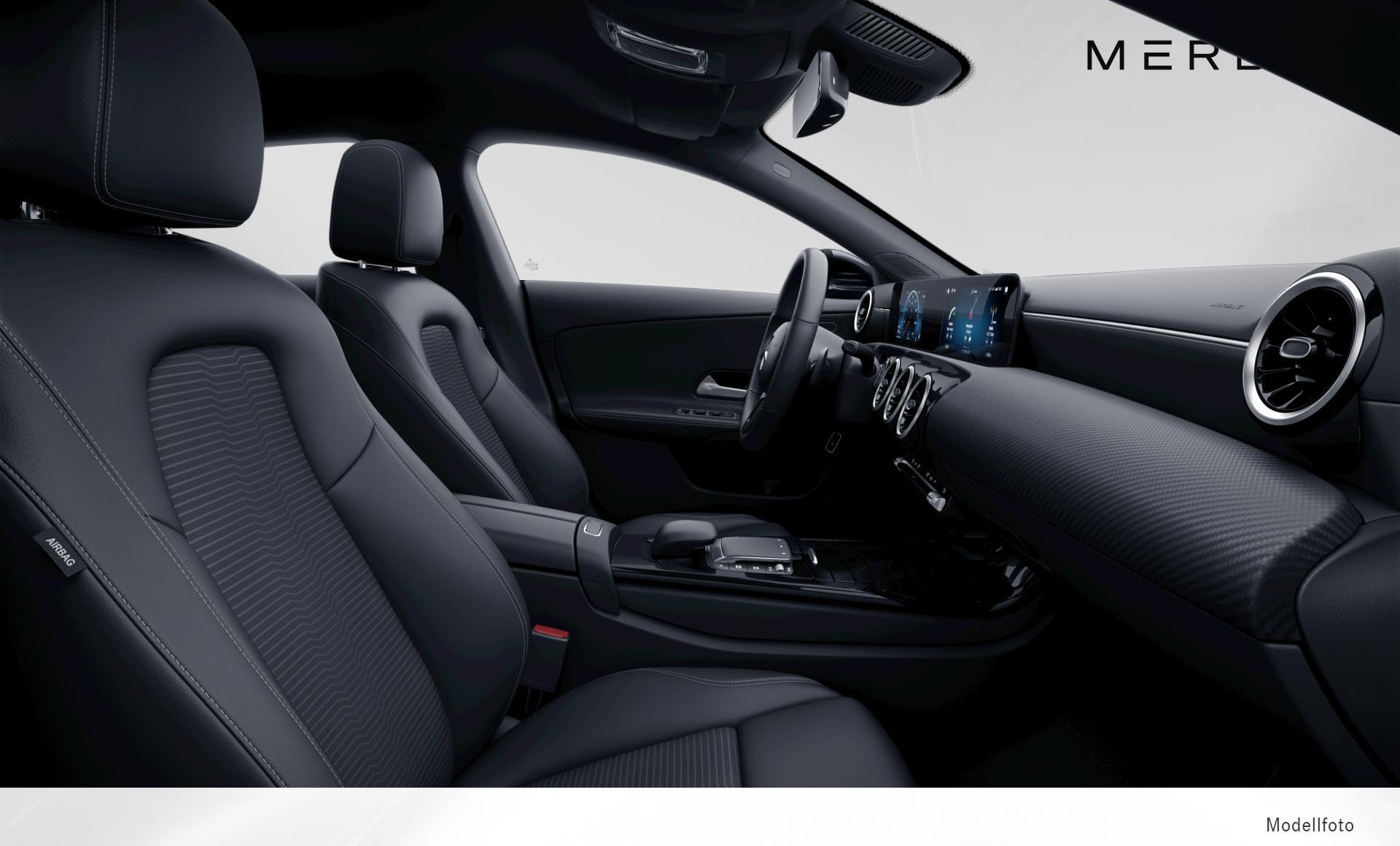 Mercedes-Benz - CLA 250 e Shooting Brake