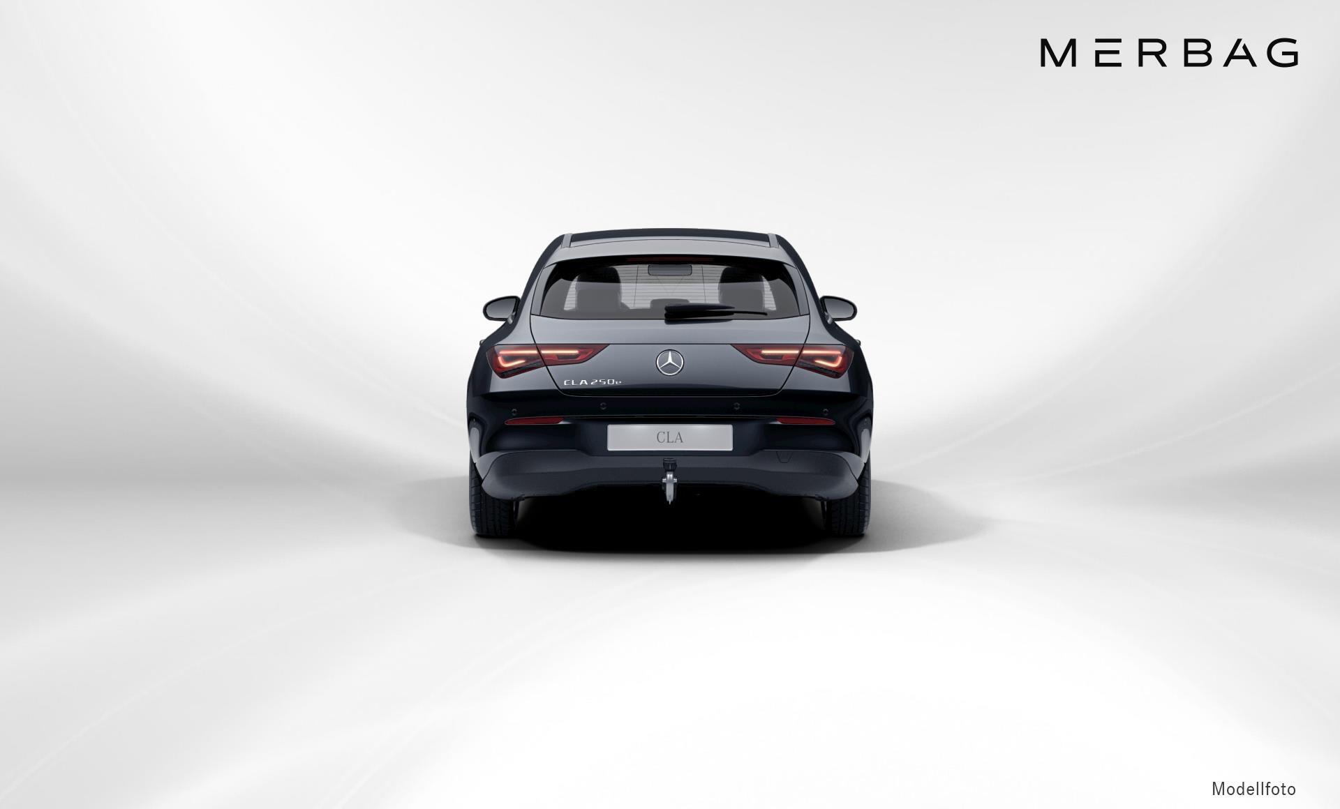 Mercedes-Benz - CLA 250 e Shooting Brake