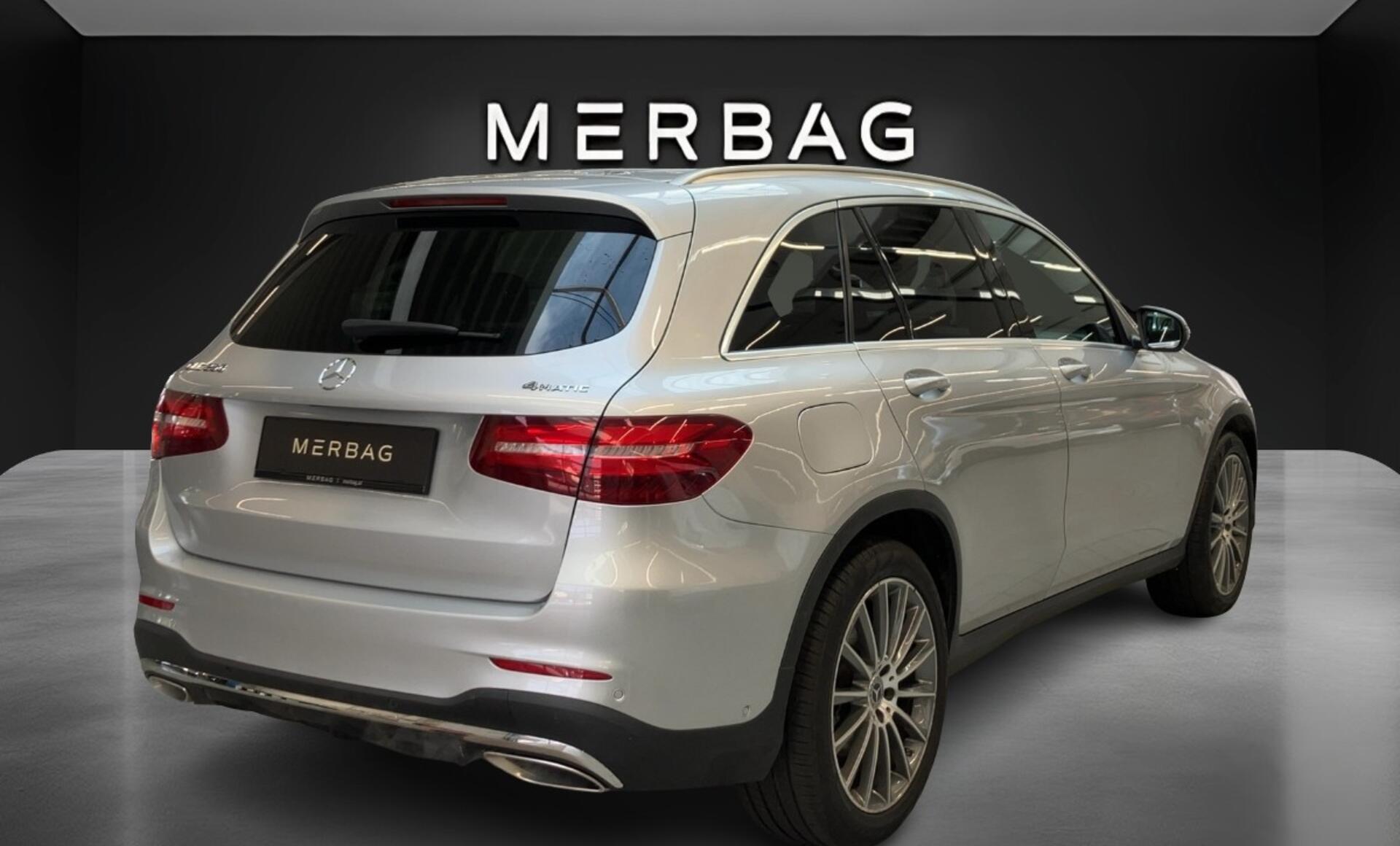 Mercedes-Benz - GLC 250 4MATIC AMG Line
