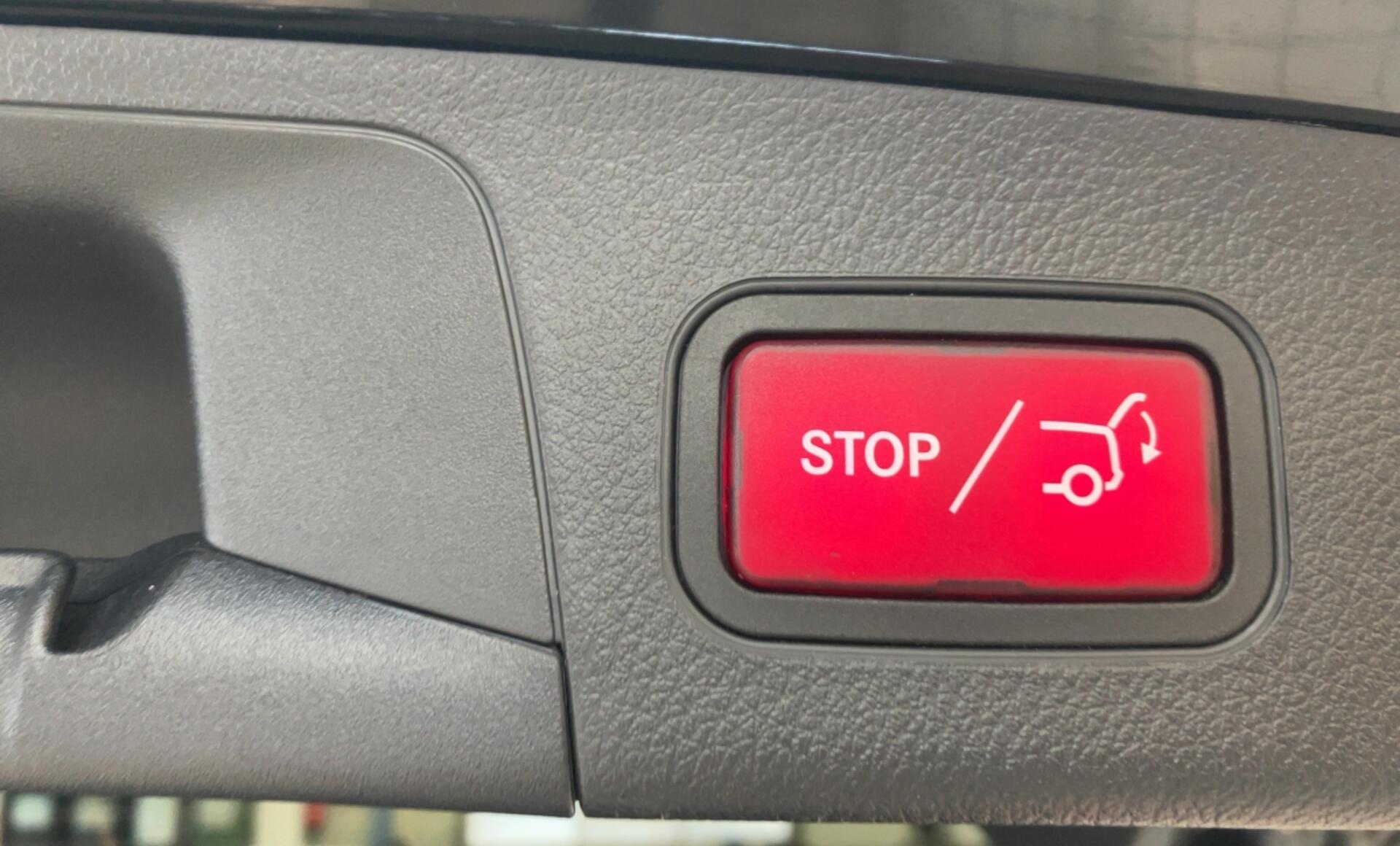 Mercedes-Benz - EQA 250