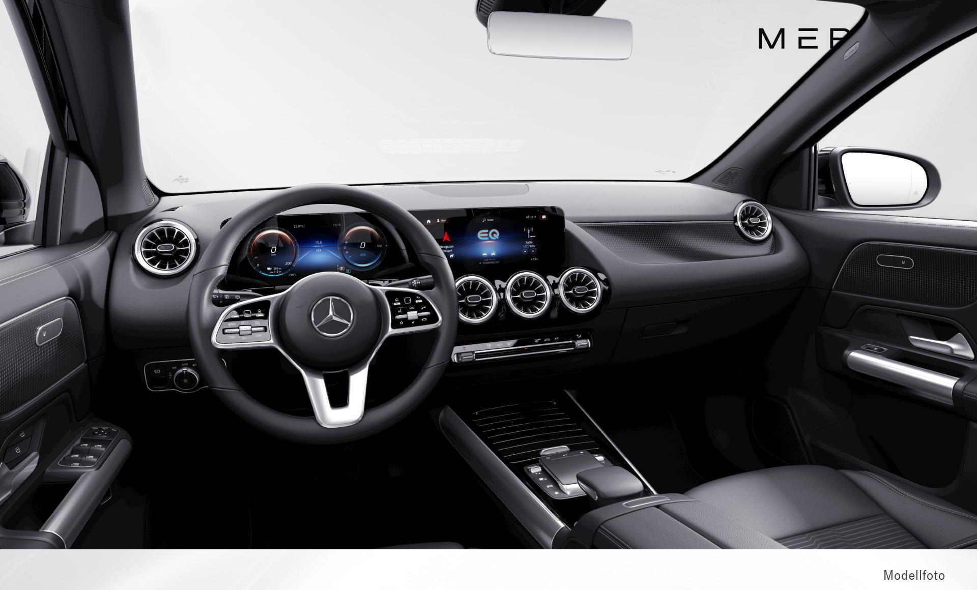 Mercedes-Benz - EQA 250