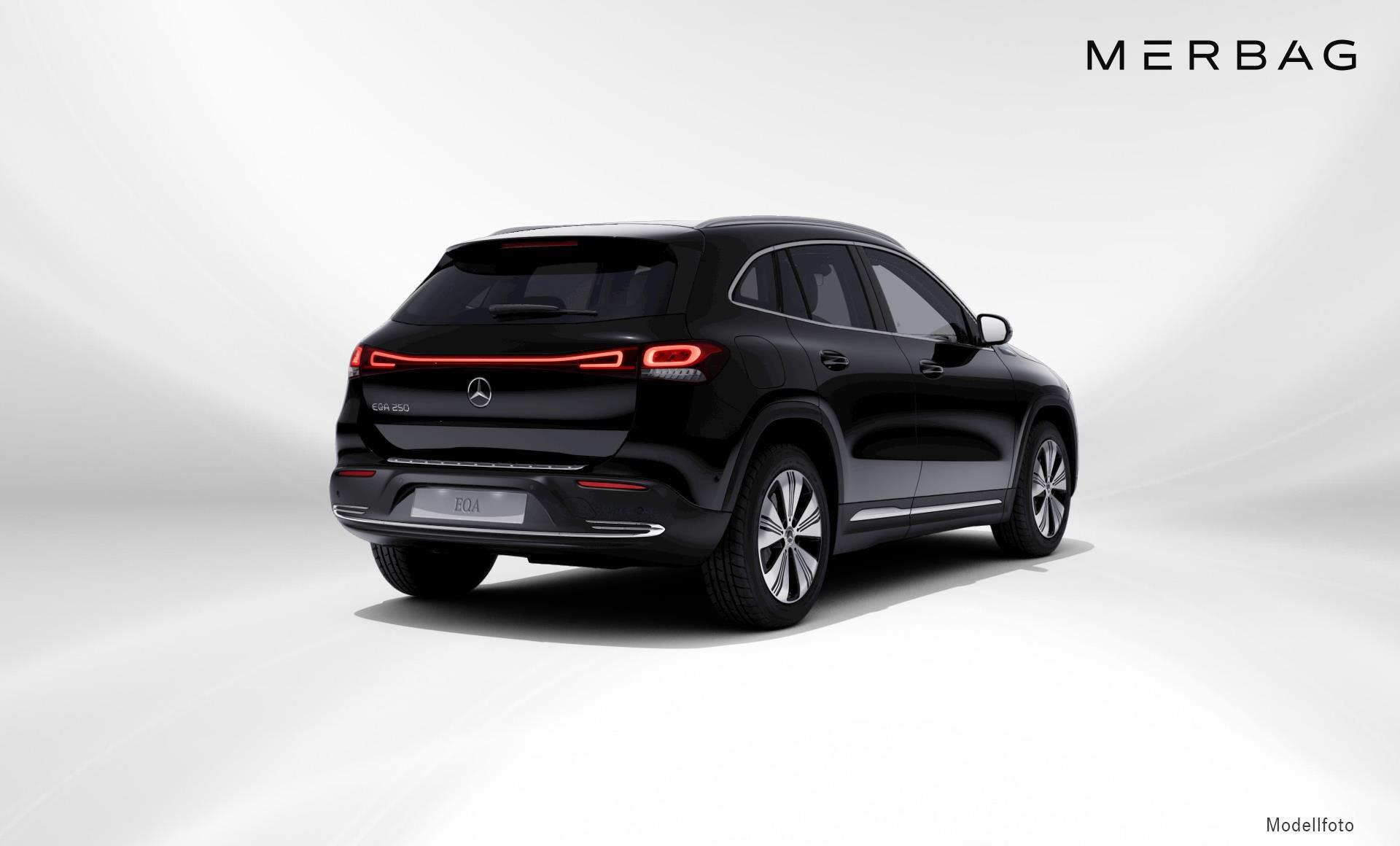 Mercedes-Benz - EQA 250