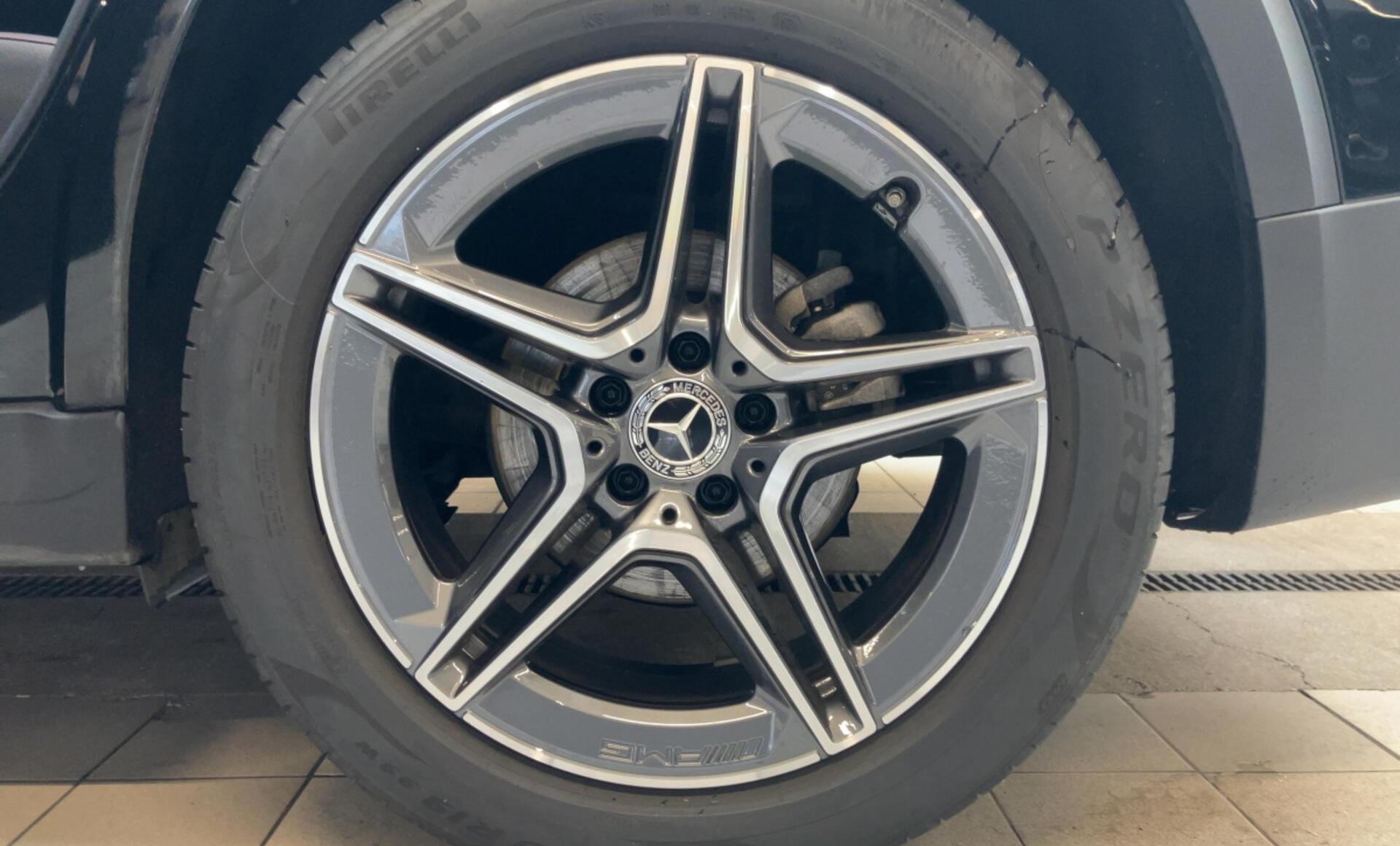 Mercedes-Benz - GLB 200 d 4MATIC Österreich-Edition