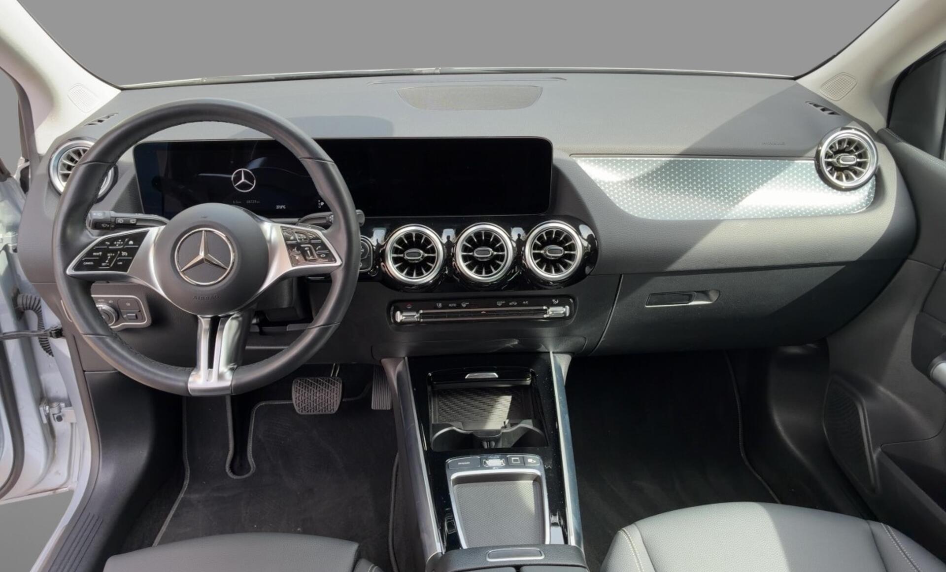Mercedes-Benz - B 180 d Österreich-Edition
