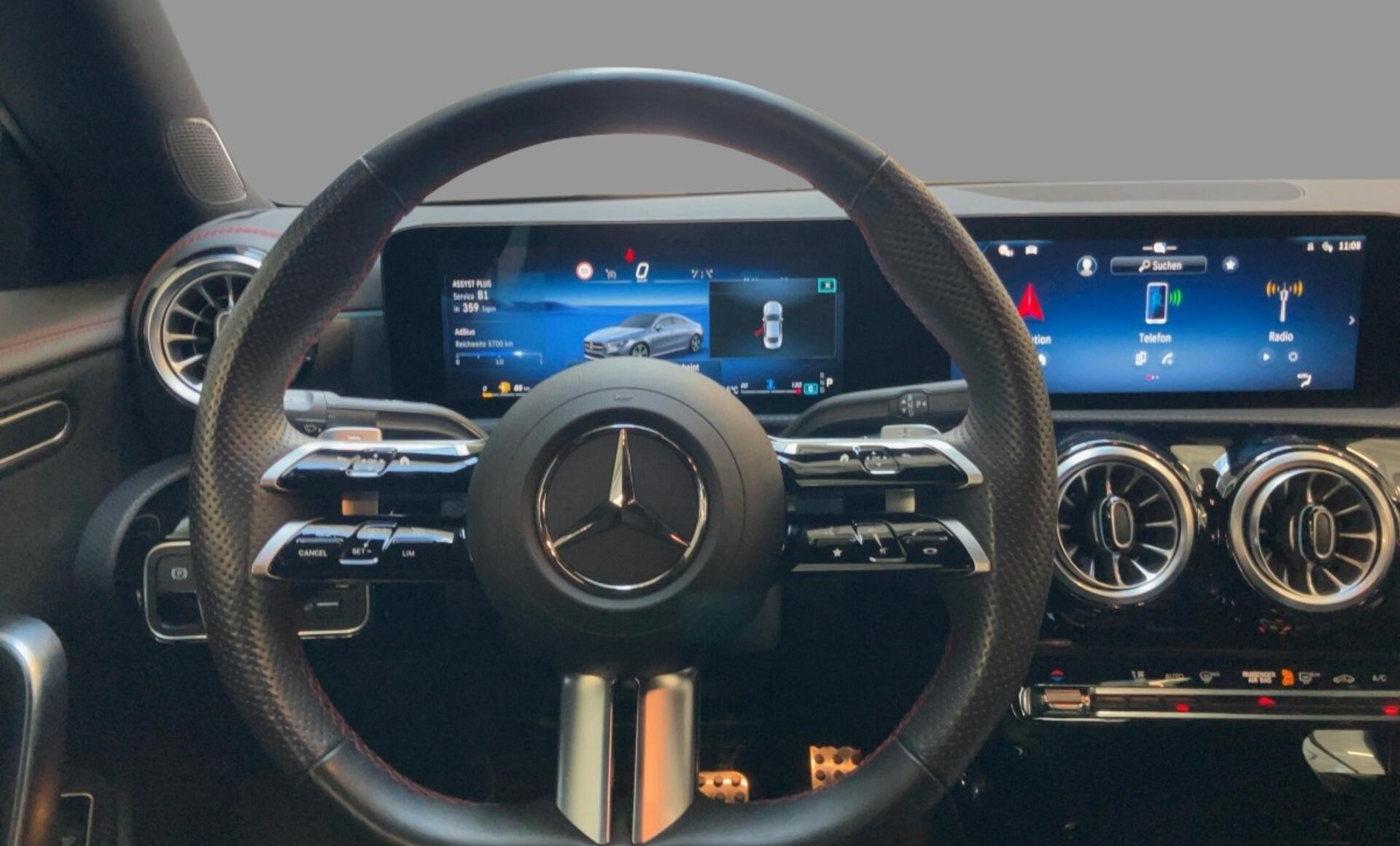 Mercedes-Benz - CLA 180 d Coupé Österreich-Edition