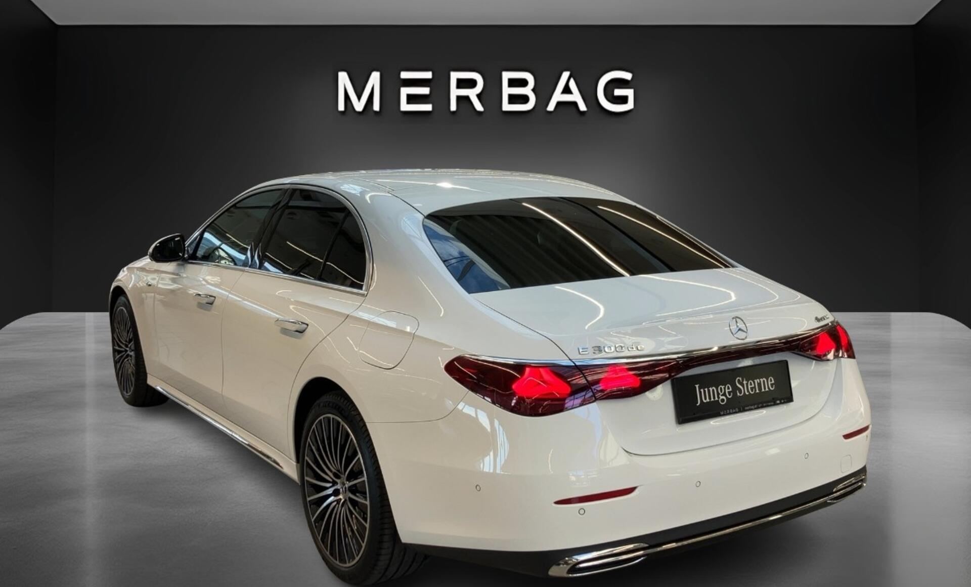 Mercedes-Benz - E 300 de 4MATIC Limousine mit EQ Hybrid Technologi