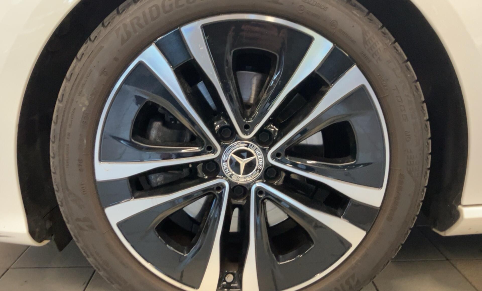 Mercedes-Benz - CLA 200 d Coupé