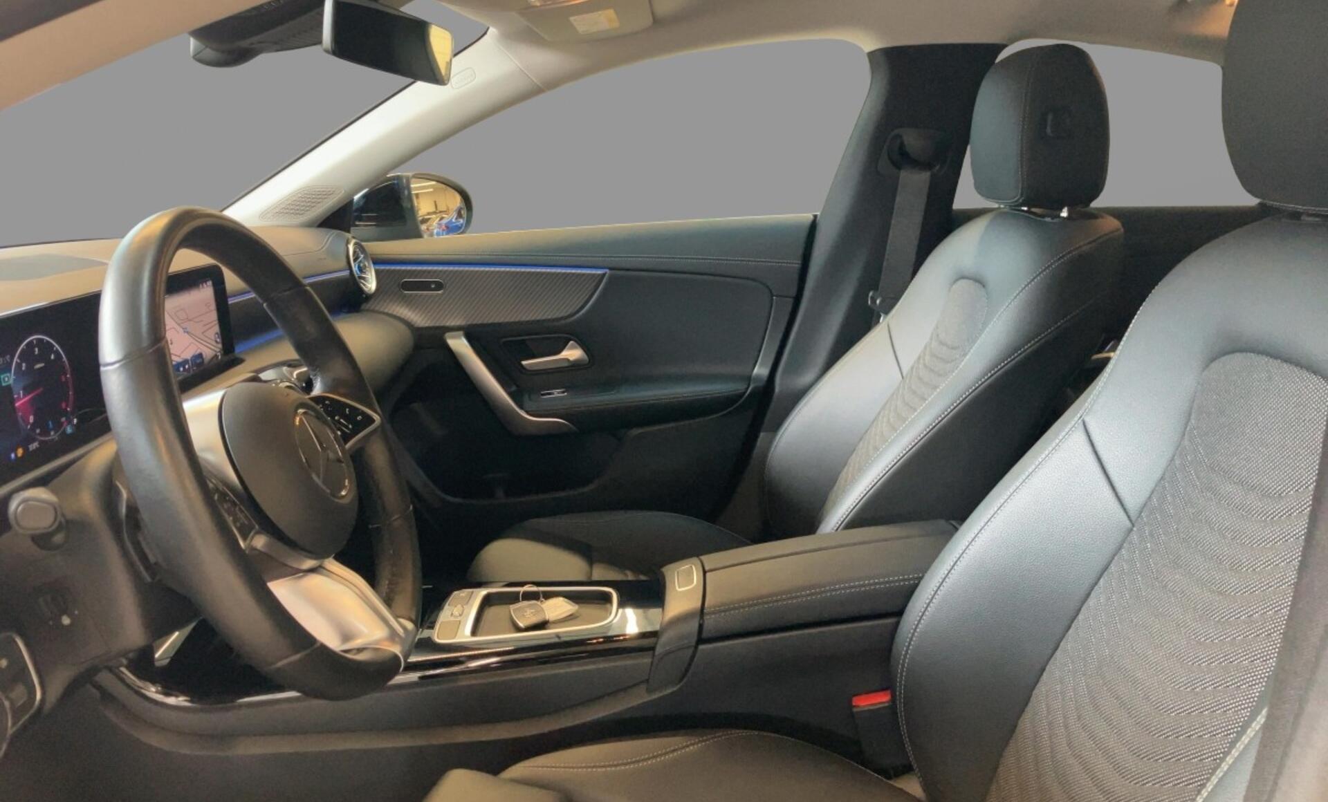 Mercedes-Benz - CLA 200 d Coupé