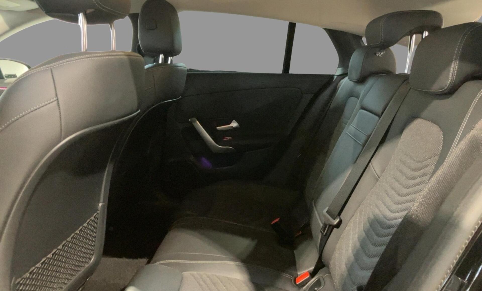 Mercedes-Benz - CLA 200 d Shooting Brake Österreich-Edition