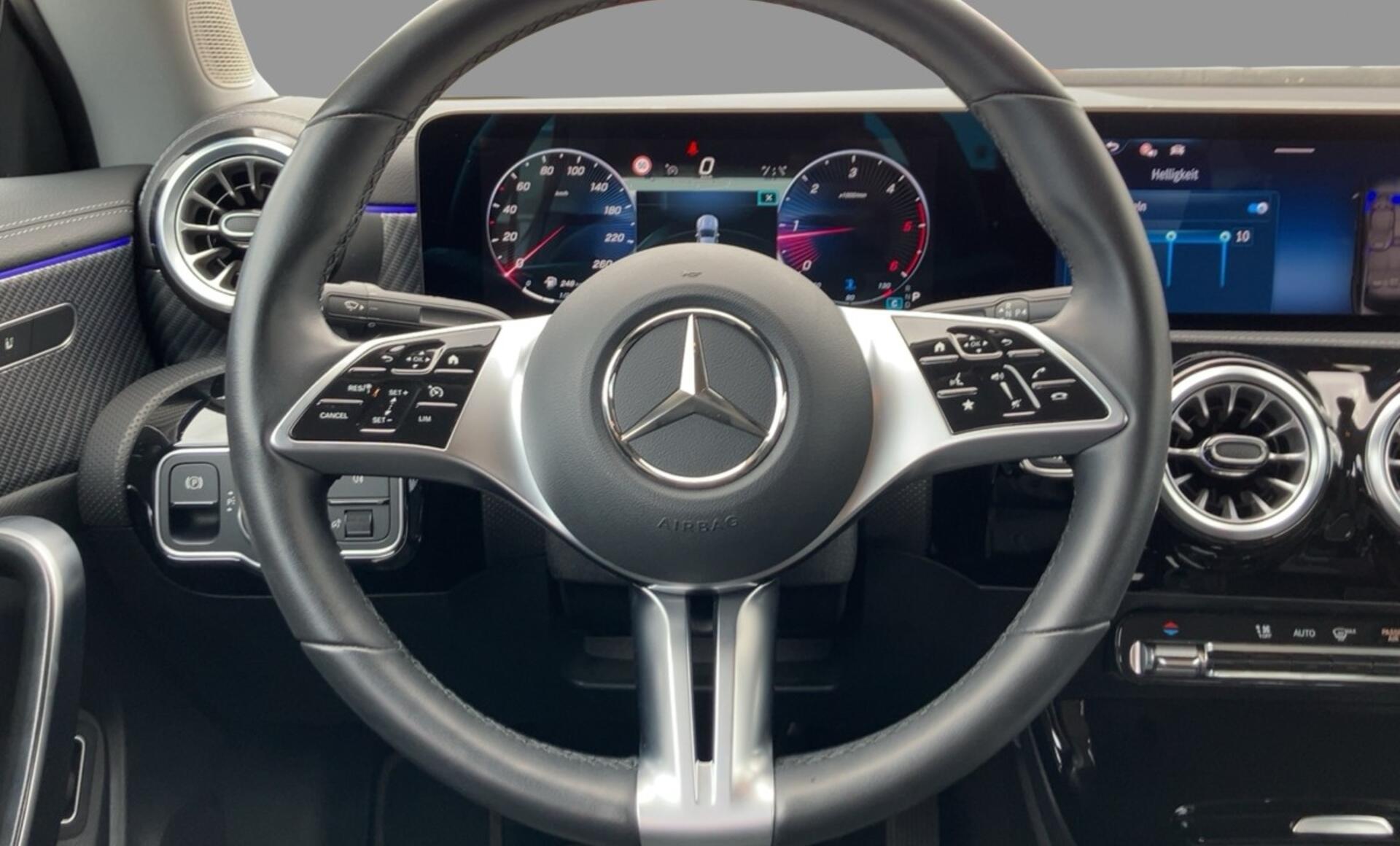 Mercedes-Benz - CLA 200 d Coupé
