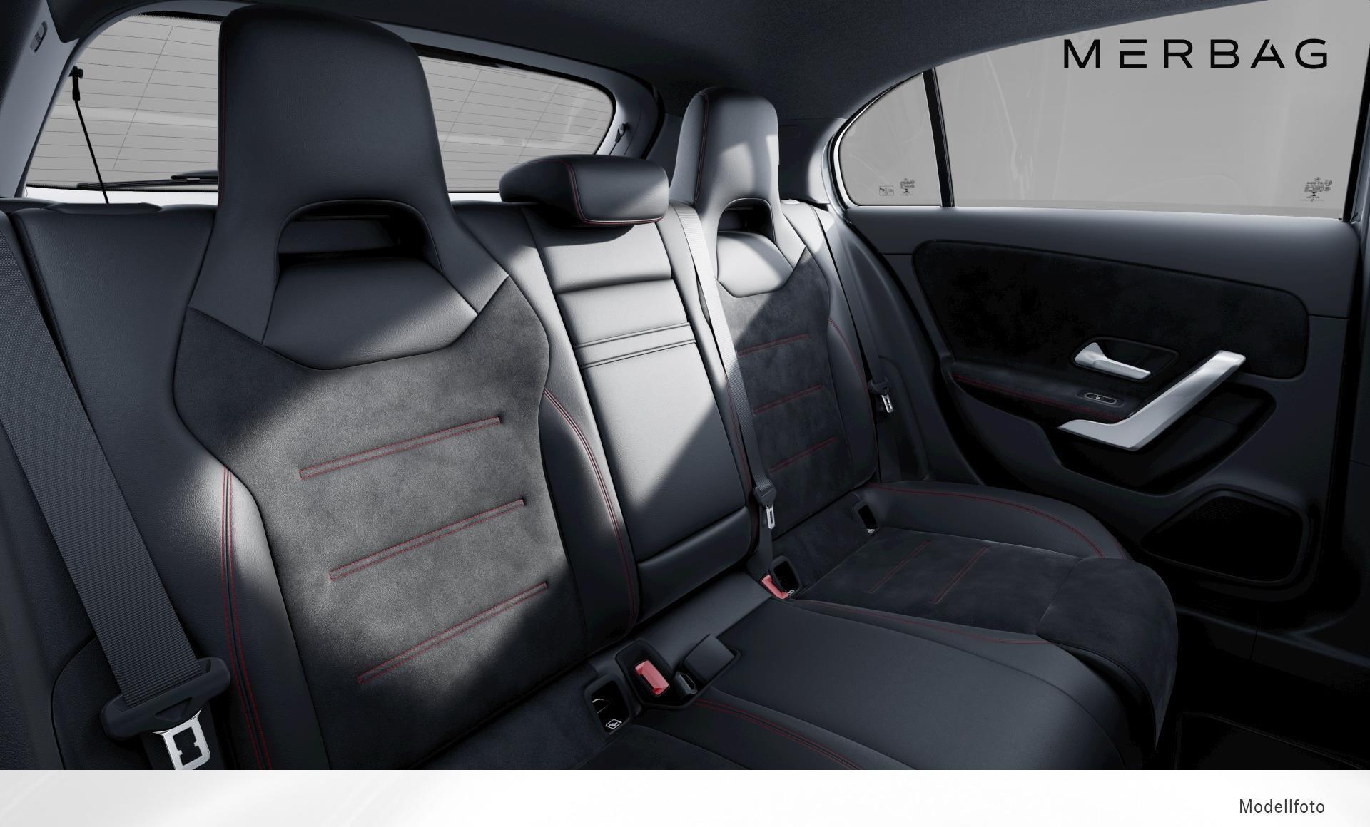 Mercedes-Benz - A 200 d Kompaktlimousine AMG Line