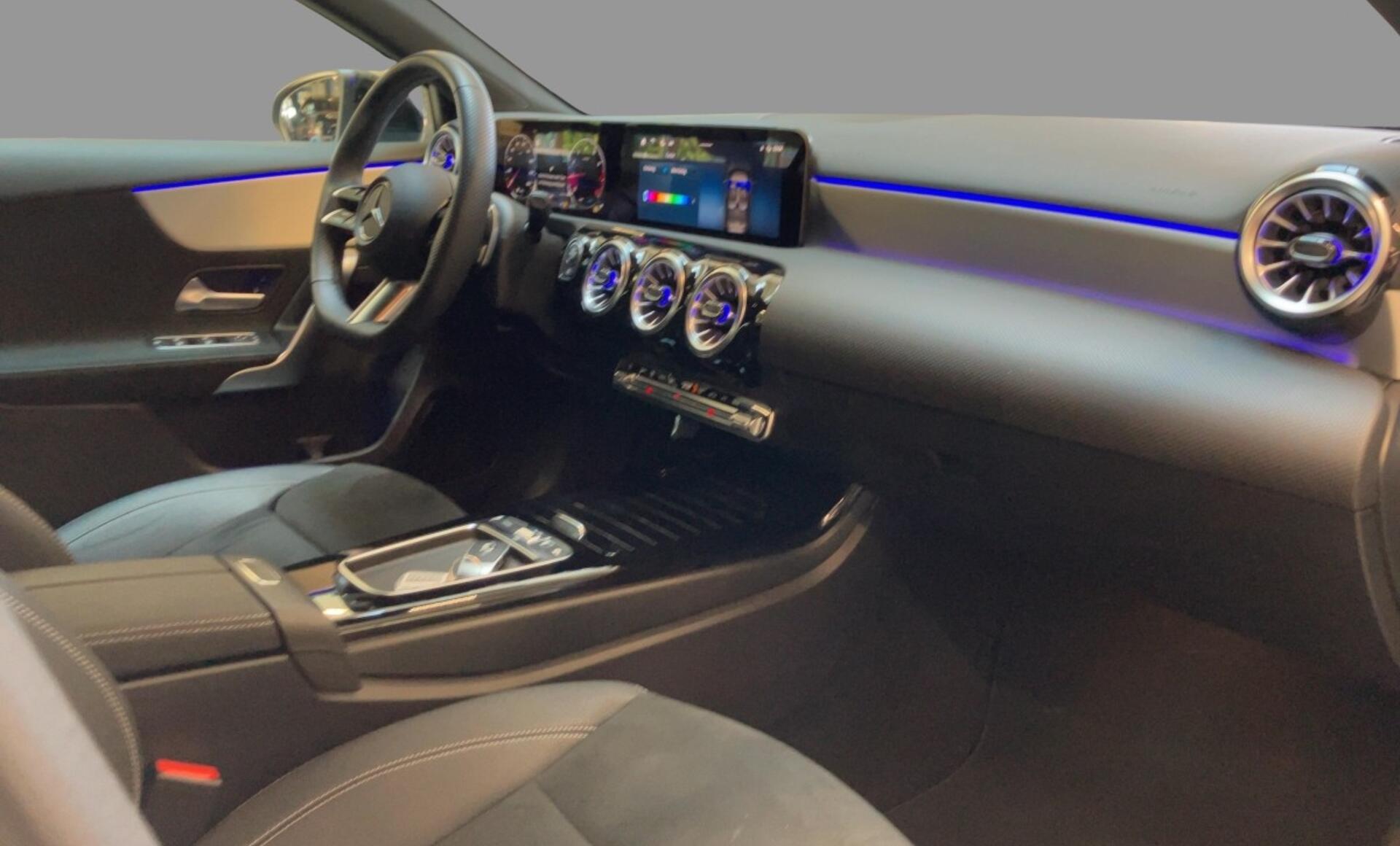 Mercedes-Benz - A 180 Kompaktlimousine Österreich-Edition