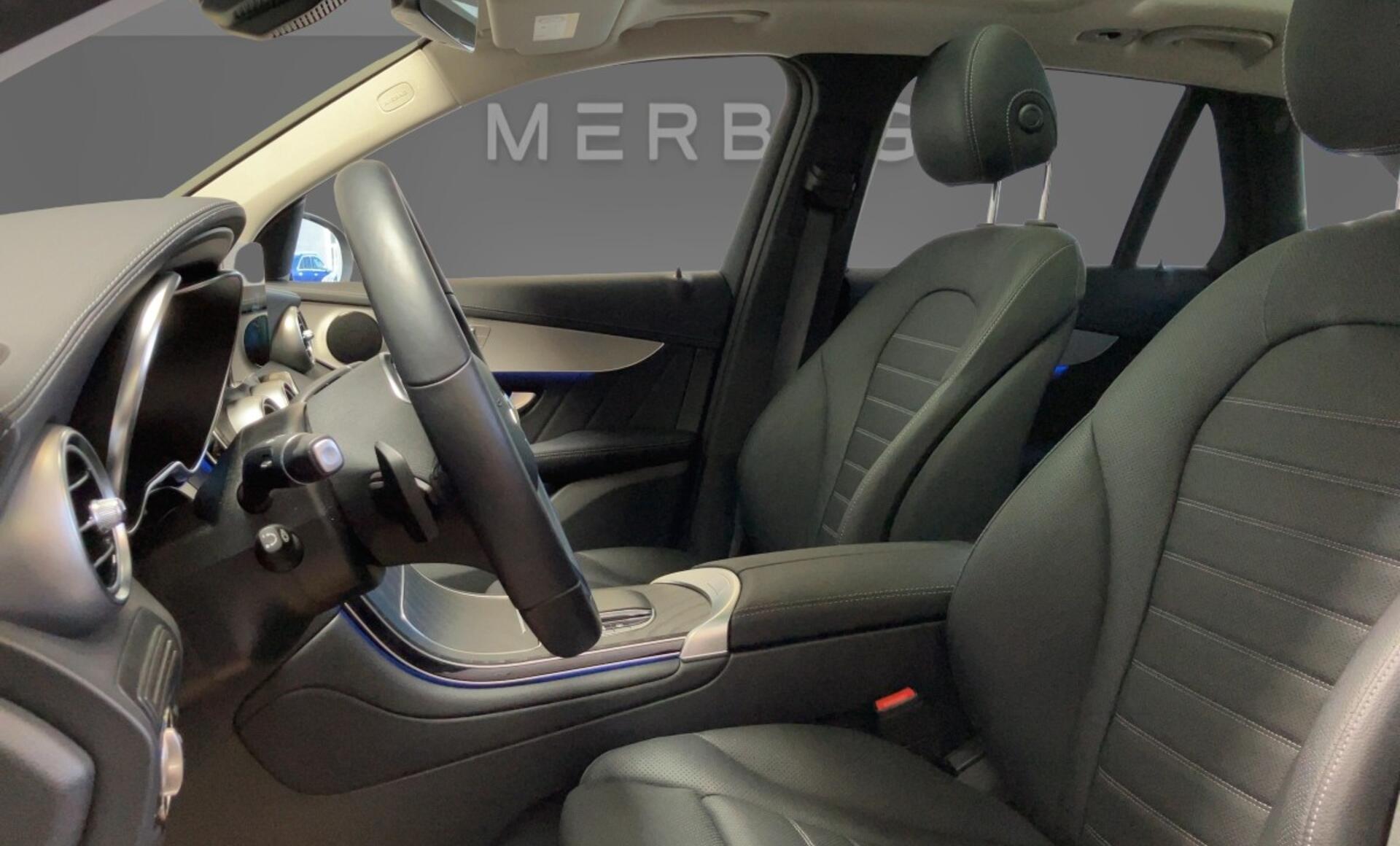 Mercedes-Benz - GLC 300 e 4MATIC