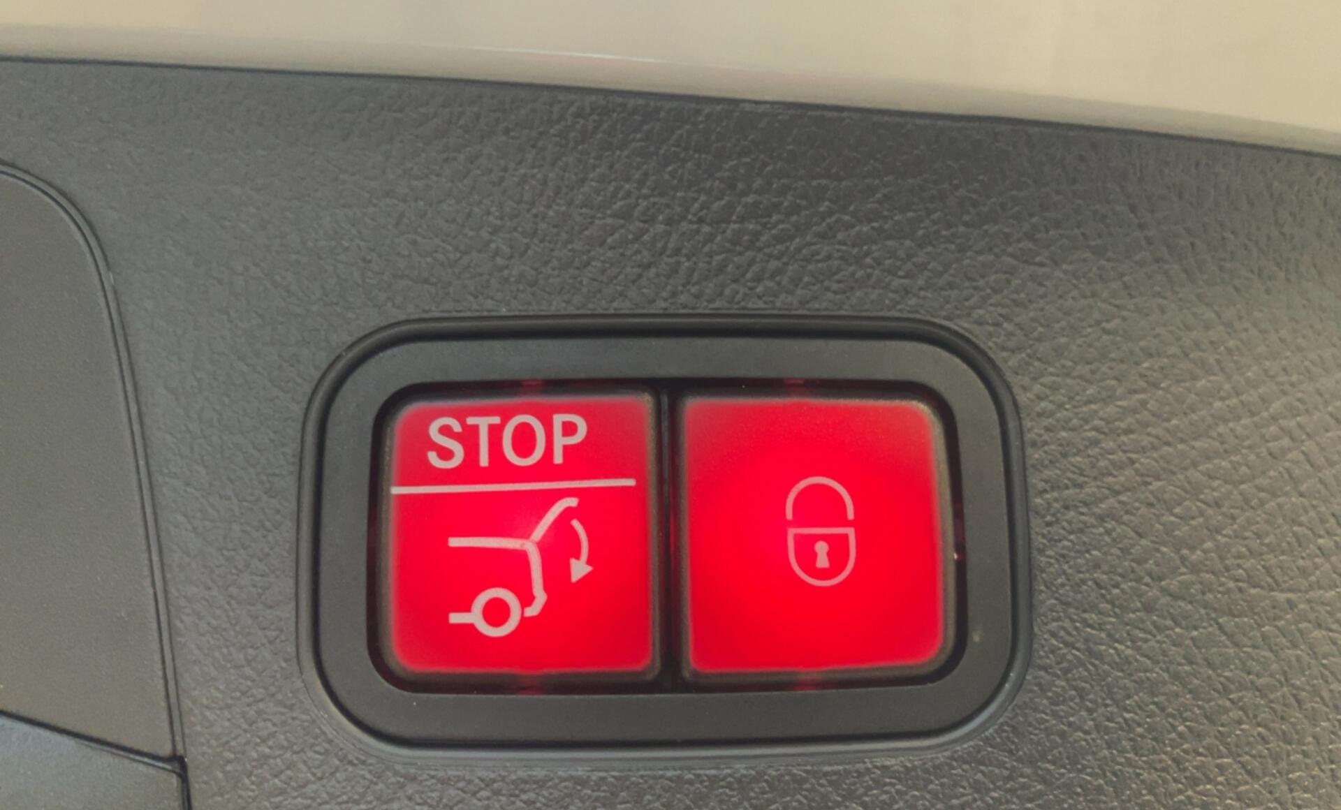 Mercedes-Benz - GLA 200 d 4MATIC Österreich-Edition