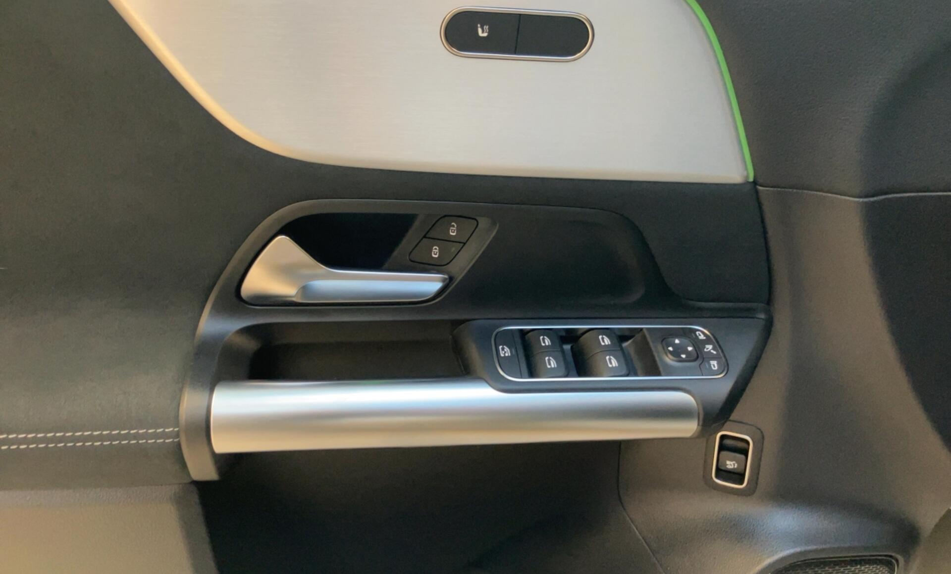 Mercedes-Benz - GLA 200 d 4MATIC Österreich-Edition