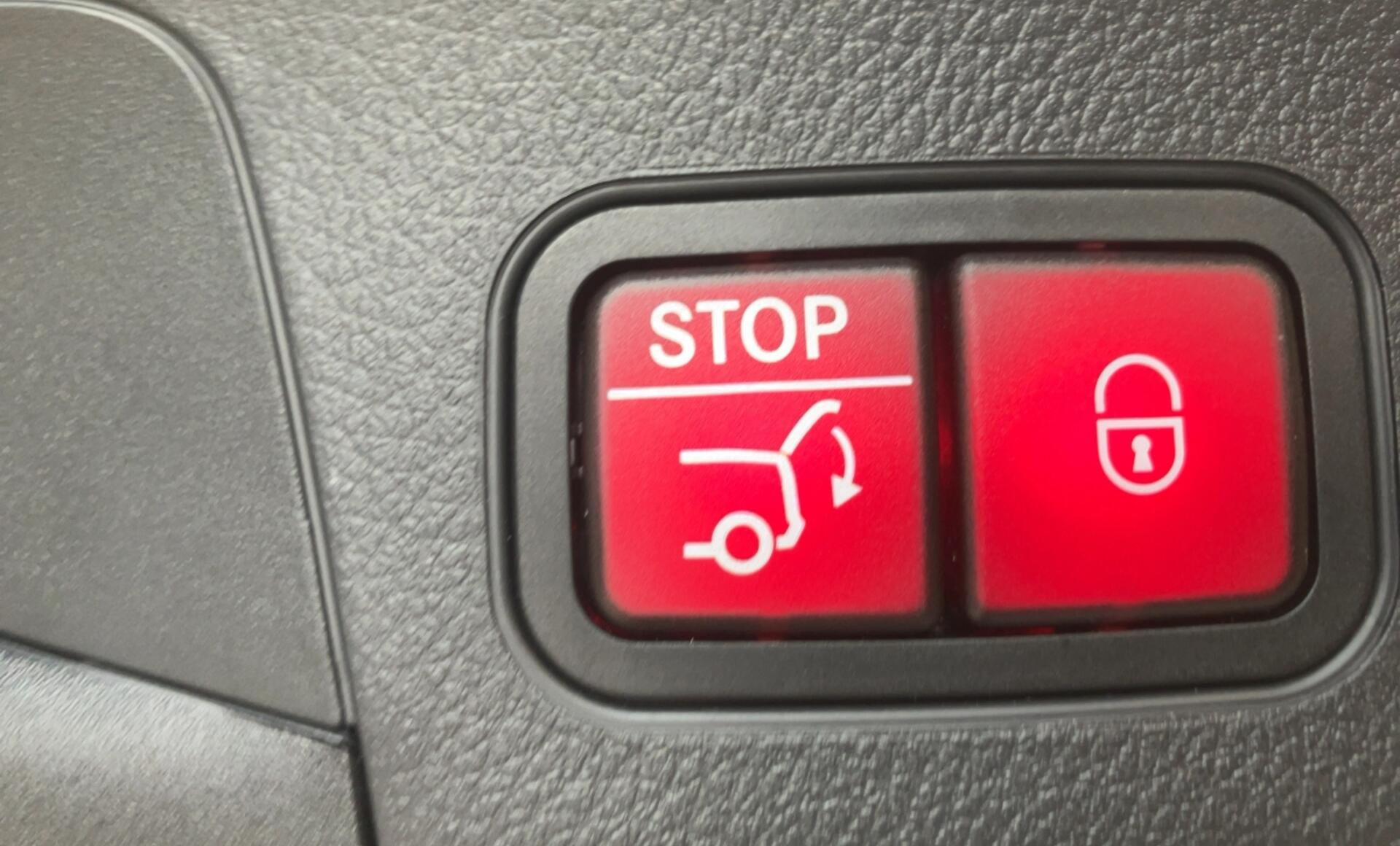 Mercedes-Benz - GLA 200 d 4MATIC Österreich-Edition