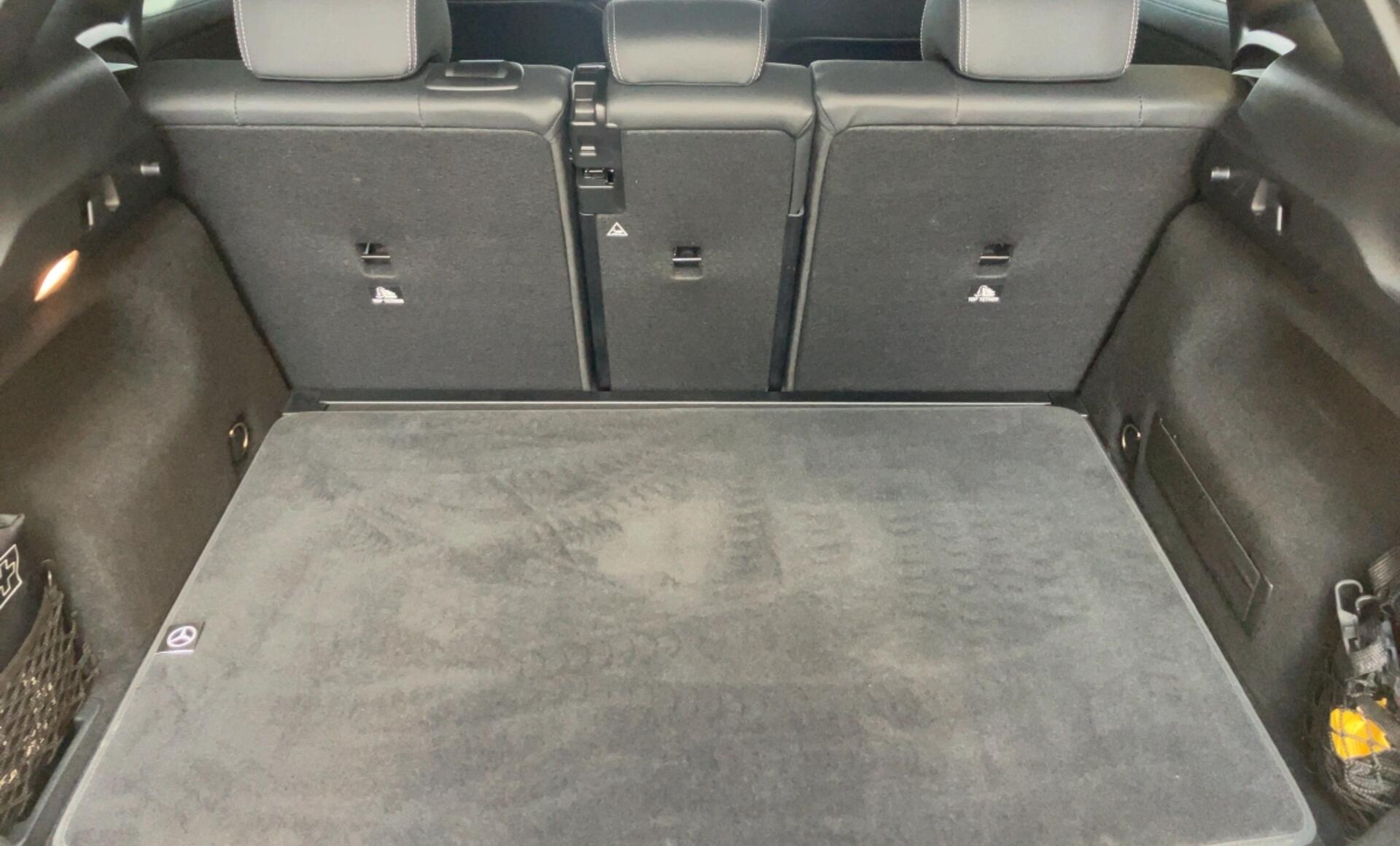 Mercedes-Benz - GLA 200 d 4MATIC Österreich-Edition