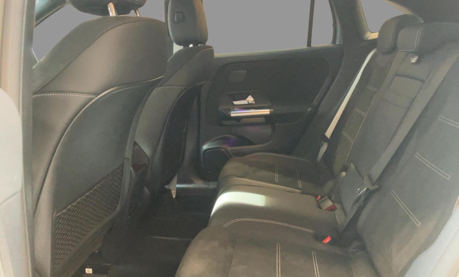 Mercedes-Benz - GLA 200 d 4MATIC Österreich-Edition