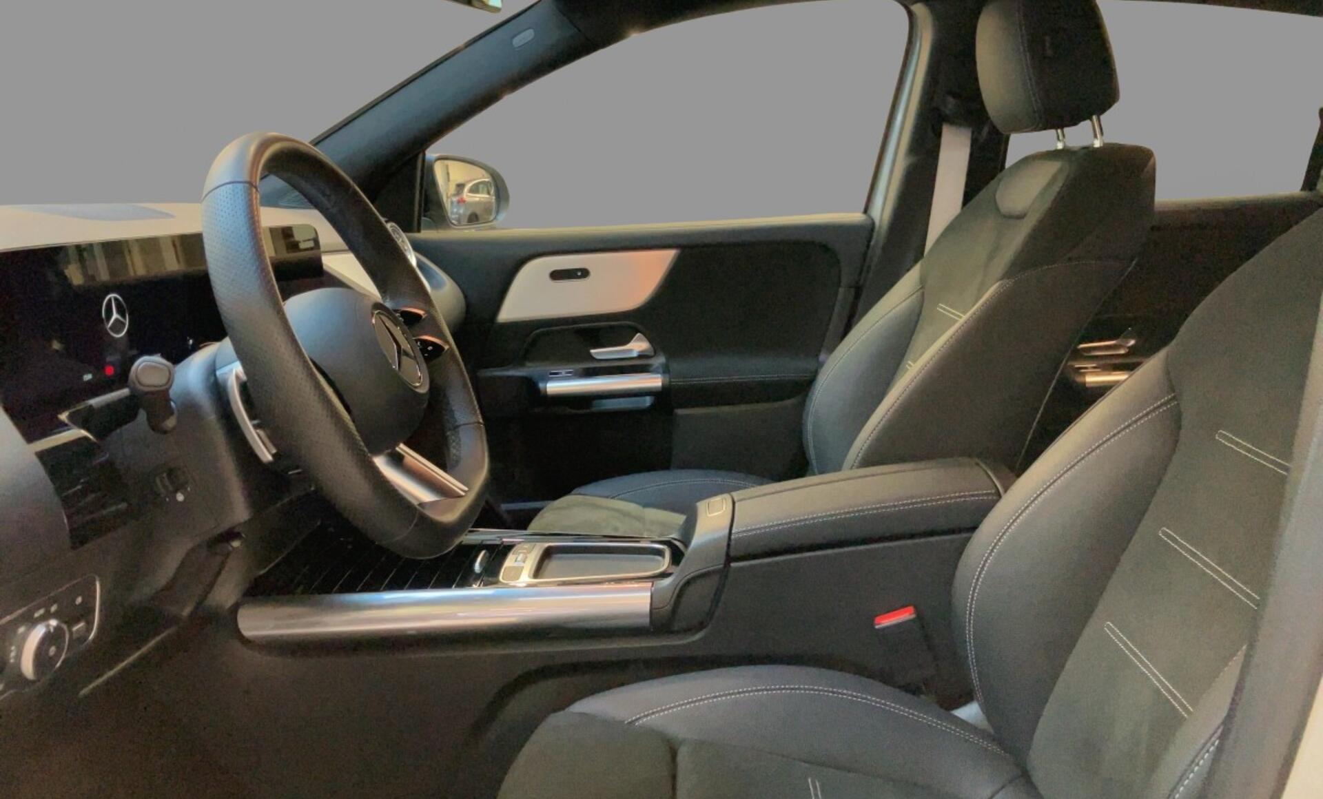 Mercedes-Benz - GLA 200 d 4MATIC Österreich-Edition