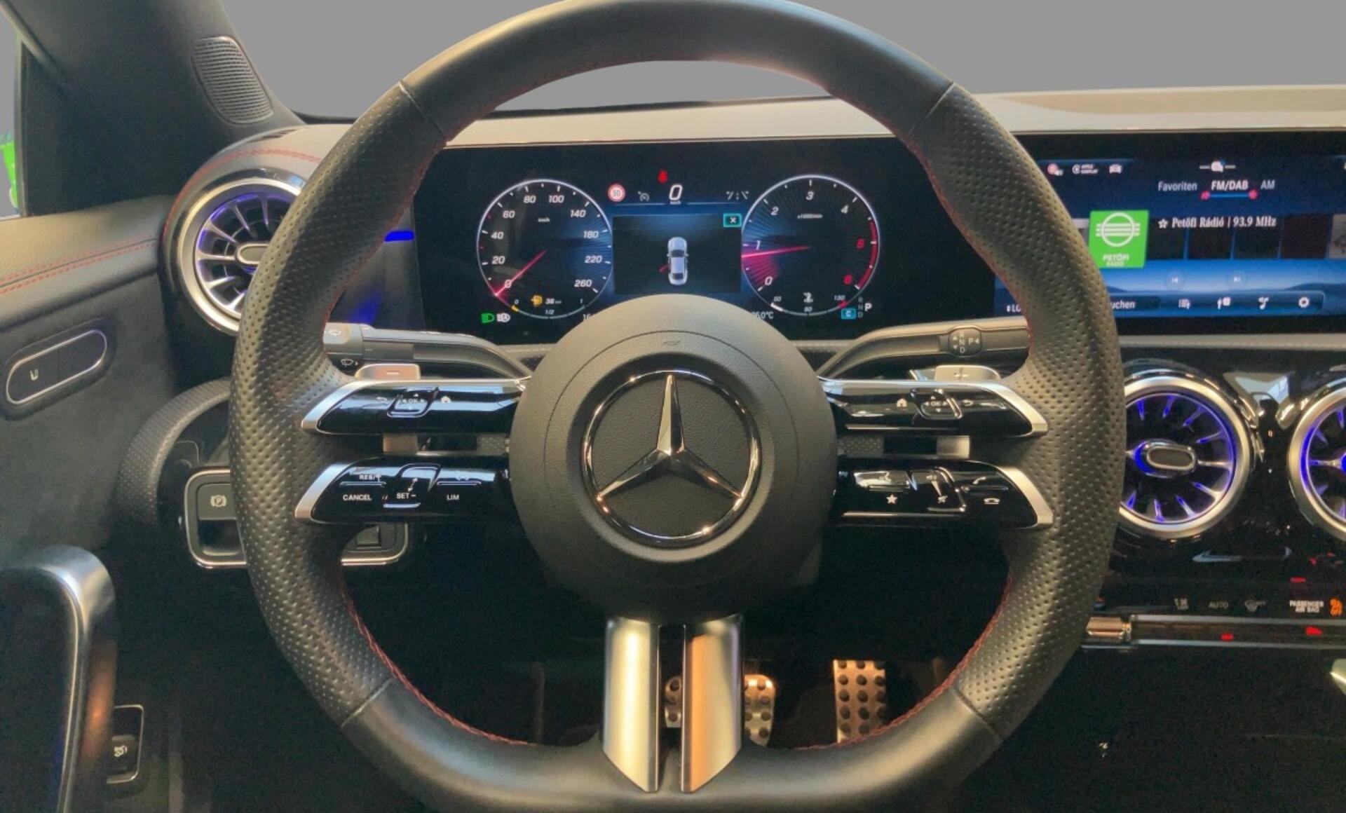 Mercedes-Benz - CLA 200 d Coupé