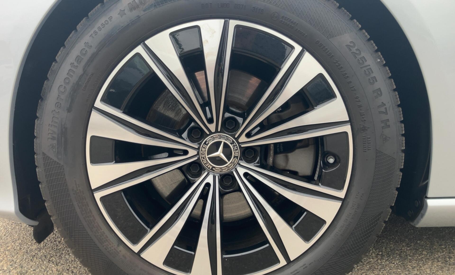Mercedes-Benz - C 220 d T-Modell