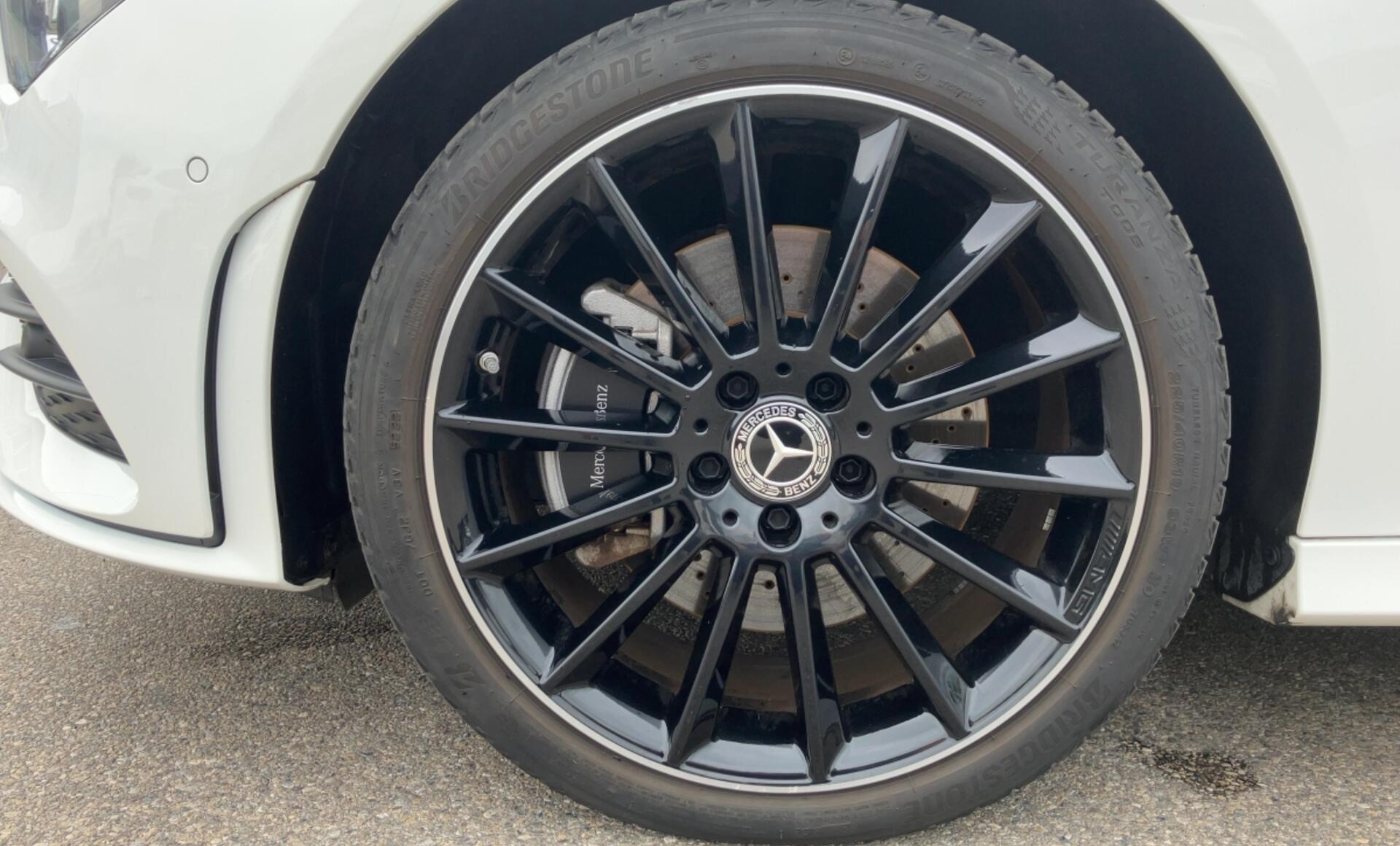 Mercedes-Benz - CLA 250 e Shooting Brake