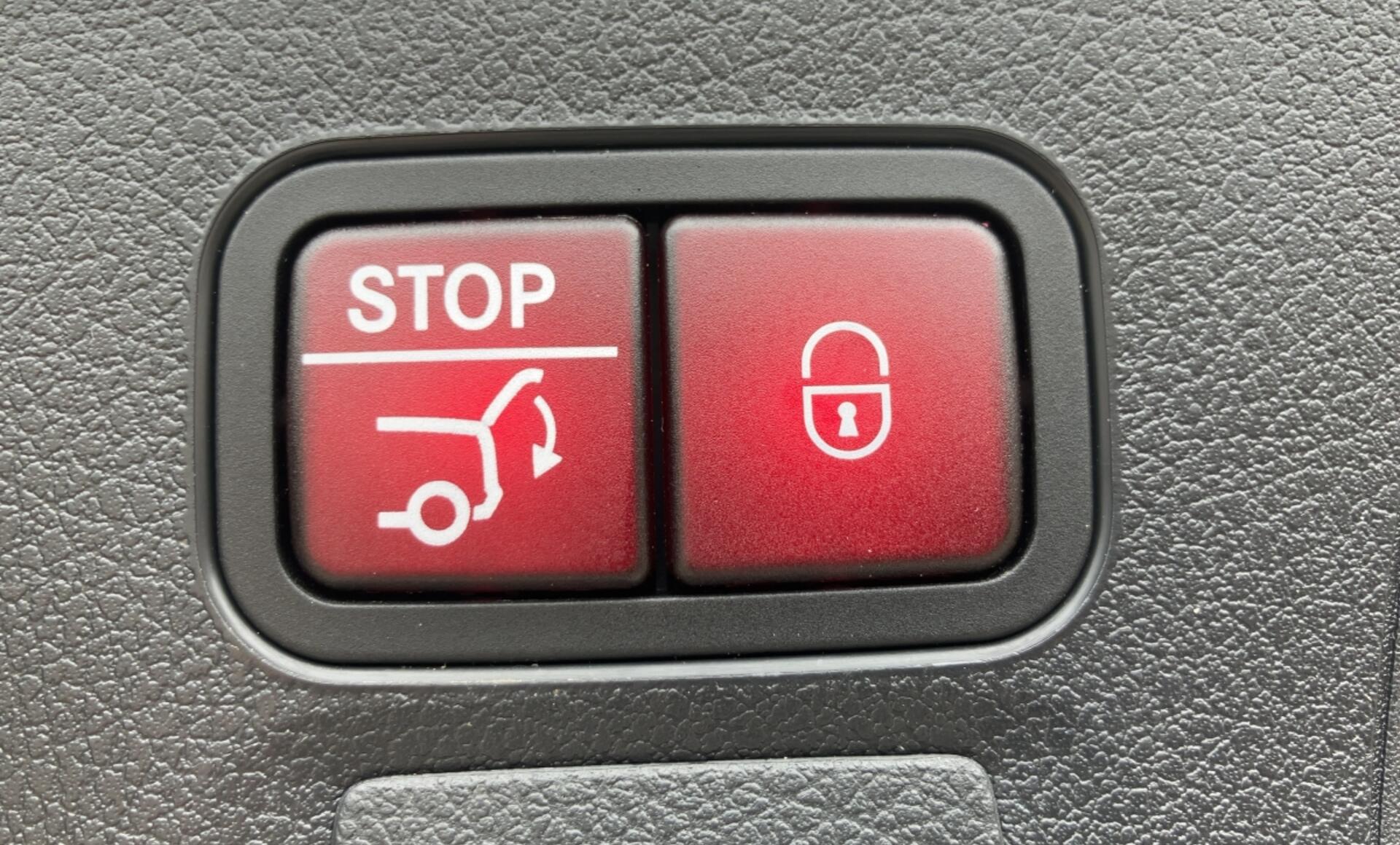 Mercedes-Benz - CLA 250 e Shooting Brake